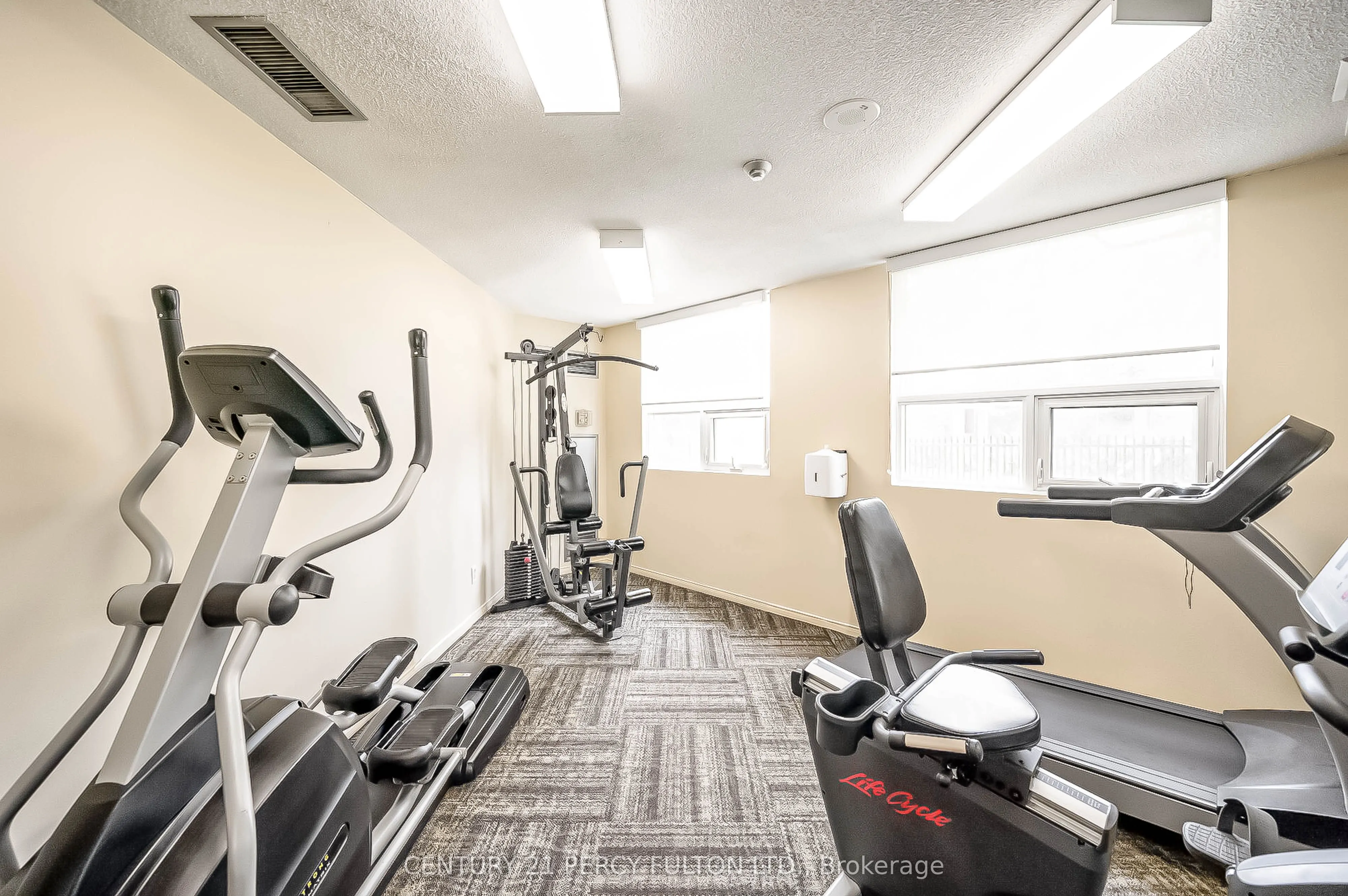 2 Westney Road N #1004