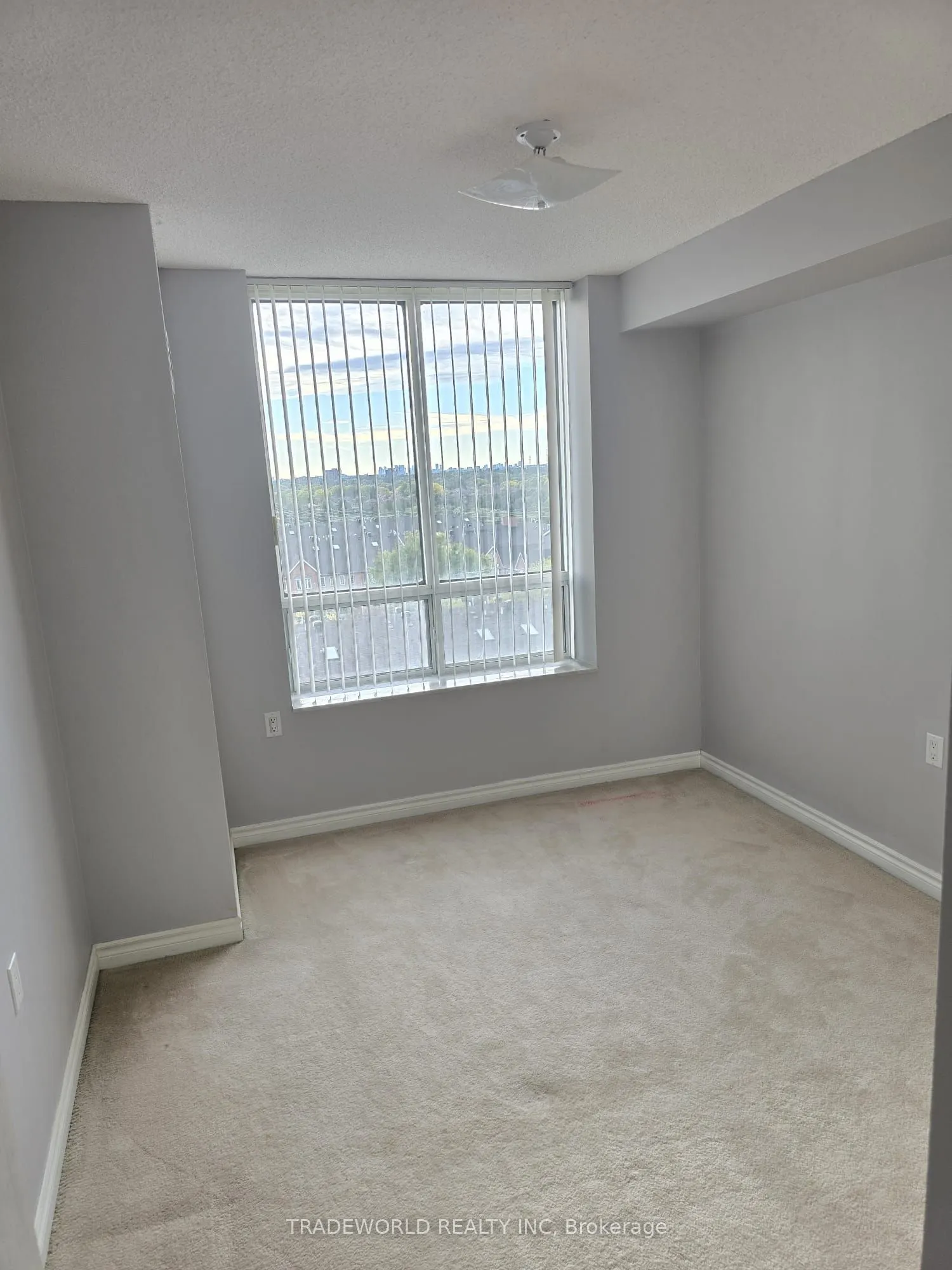 3088 Kennedy Road #911