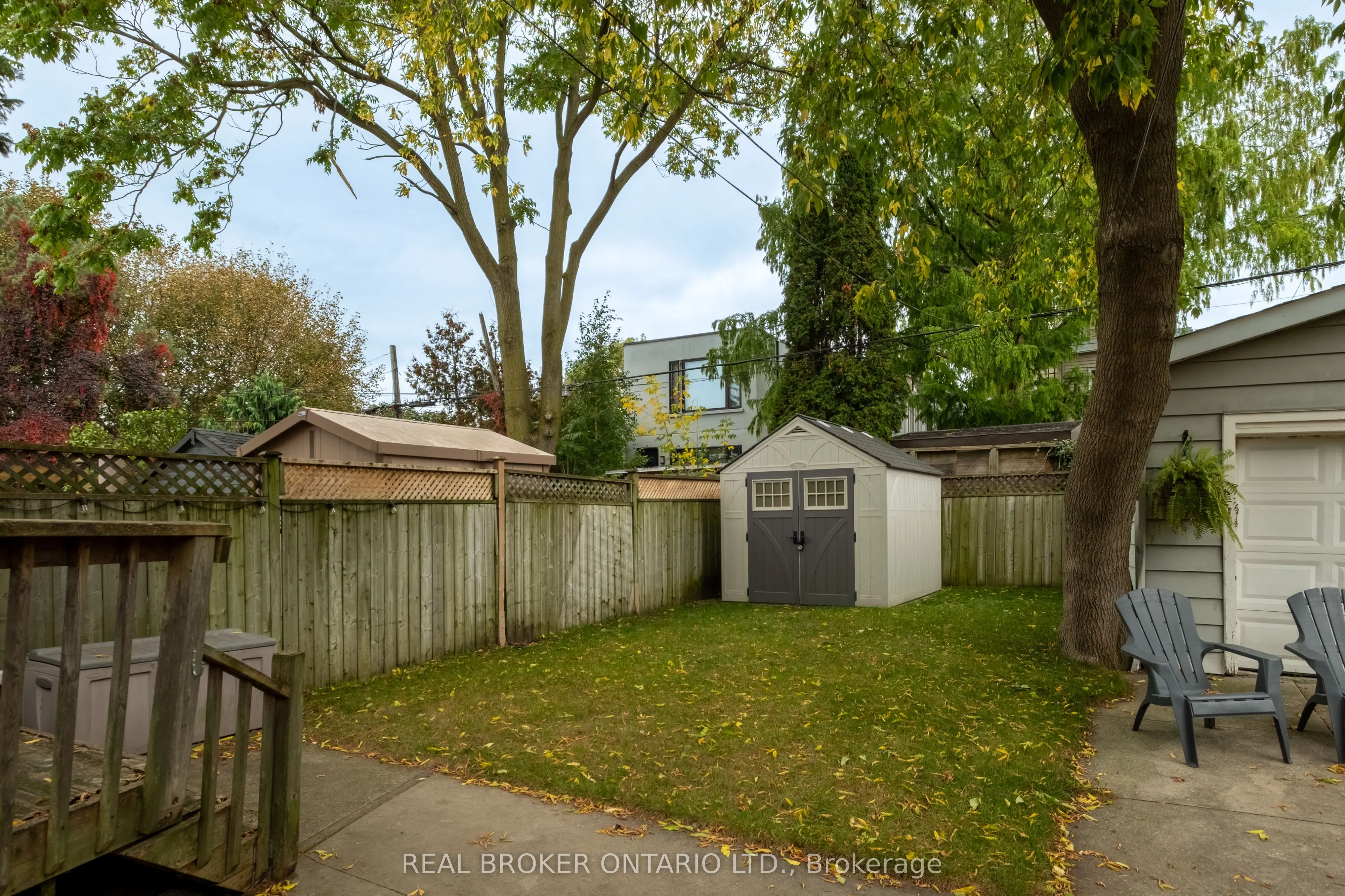 550 Milverton Boulevard