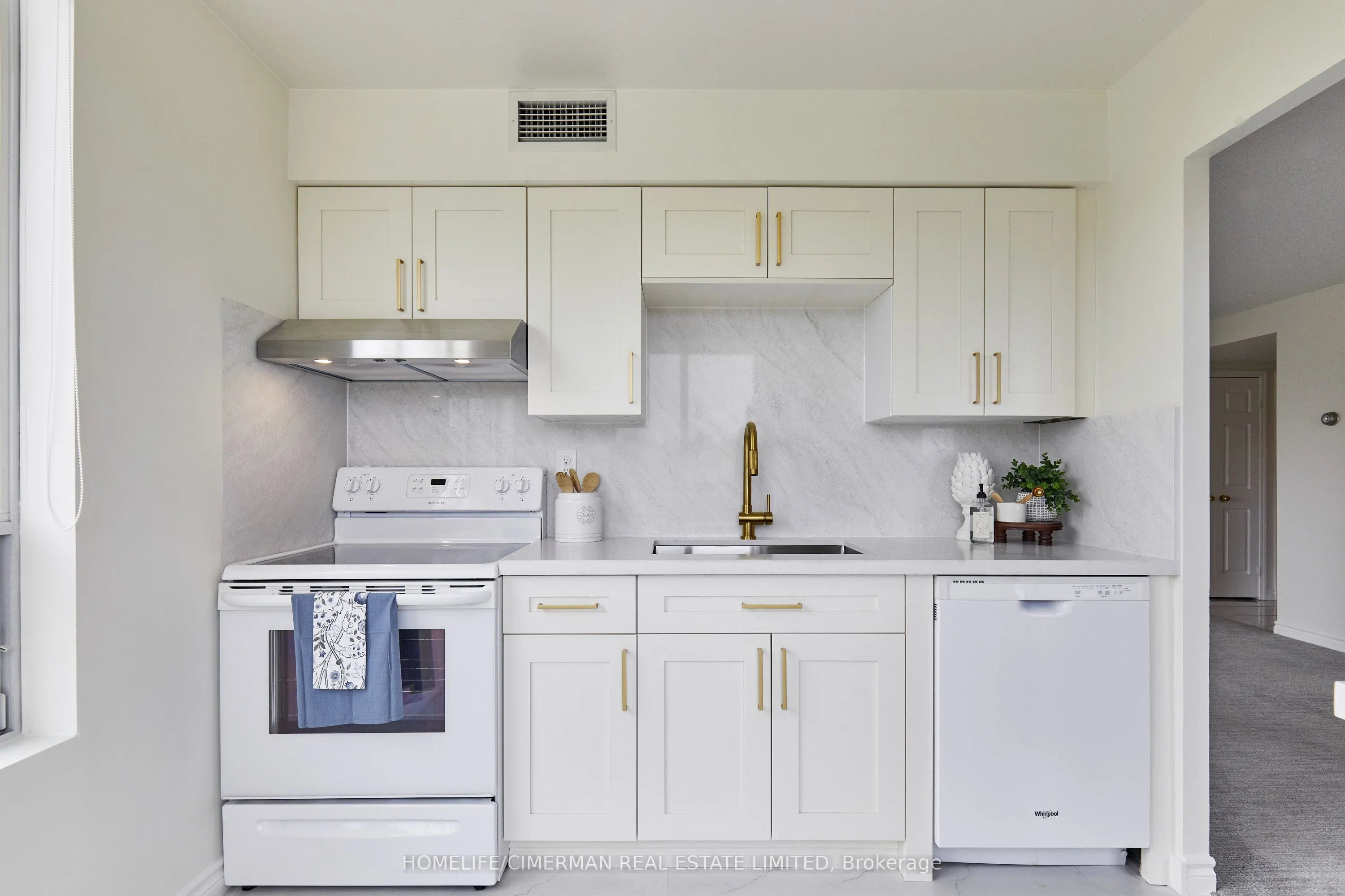 5039 Finch Avenue E #505