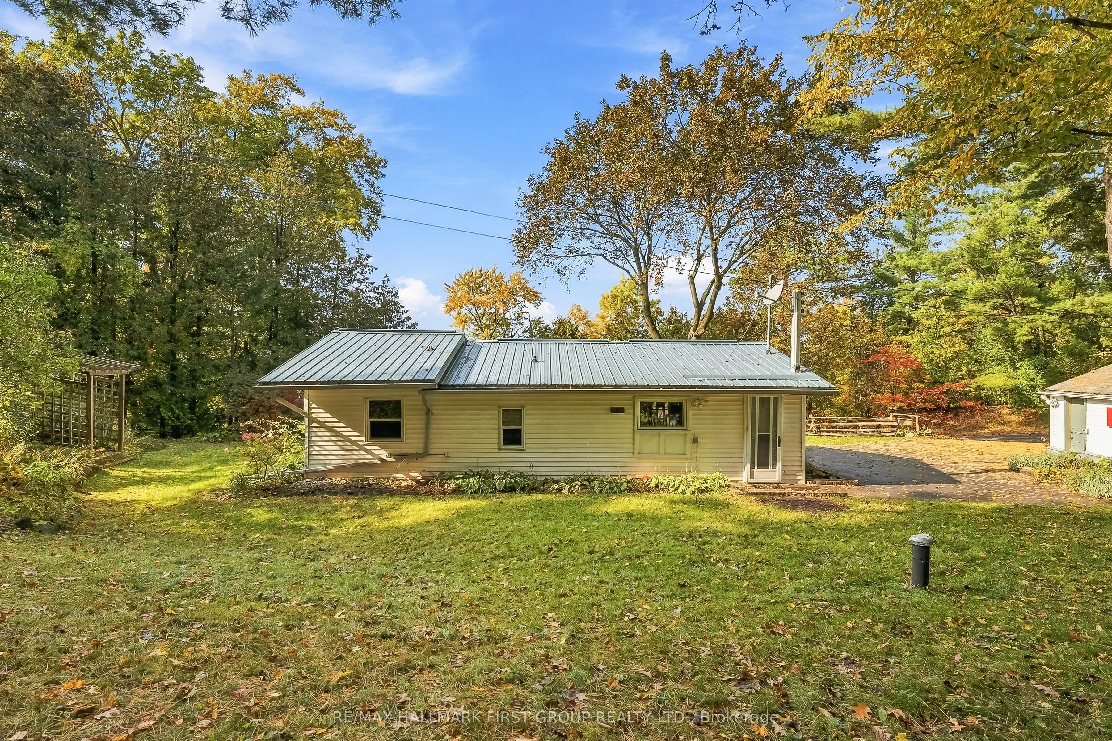 4071 Mabel's Road