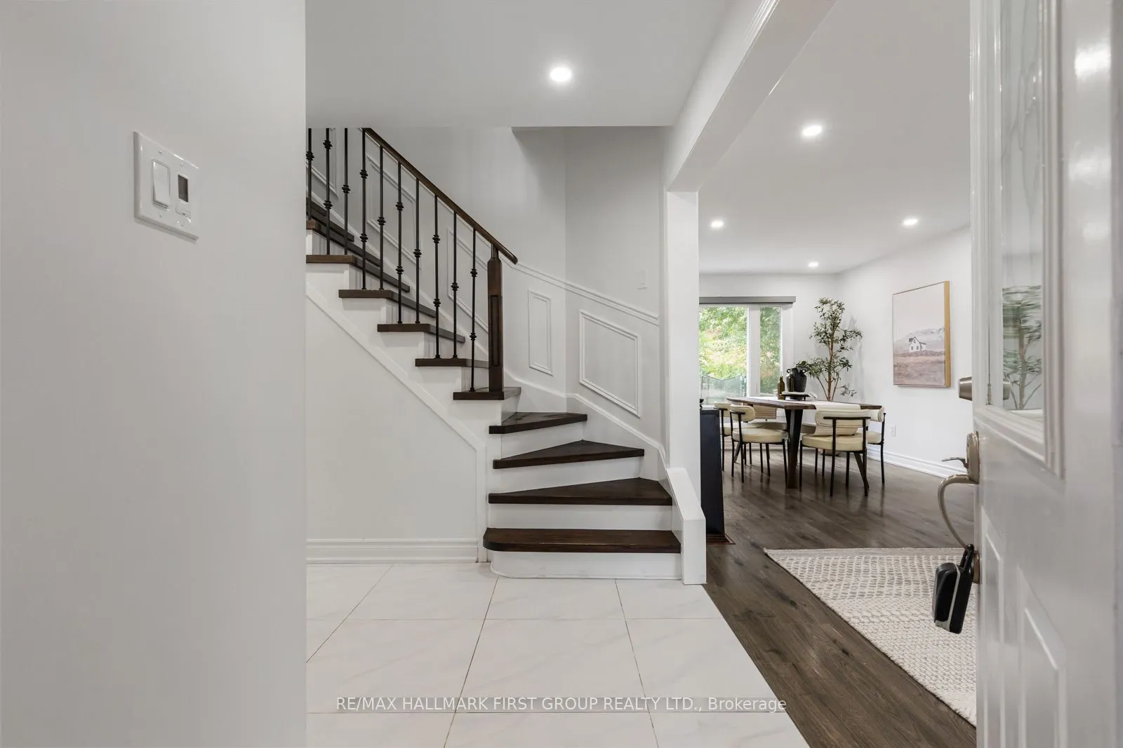 17 Hawkins Crescent