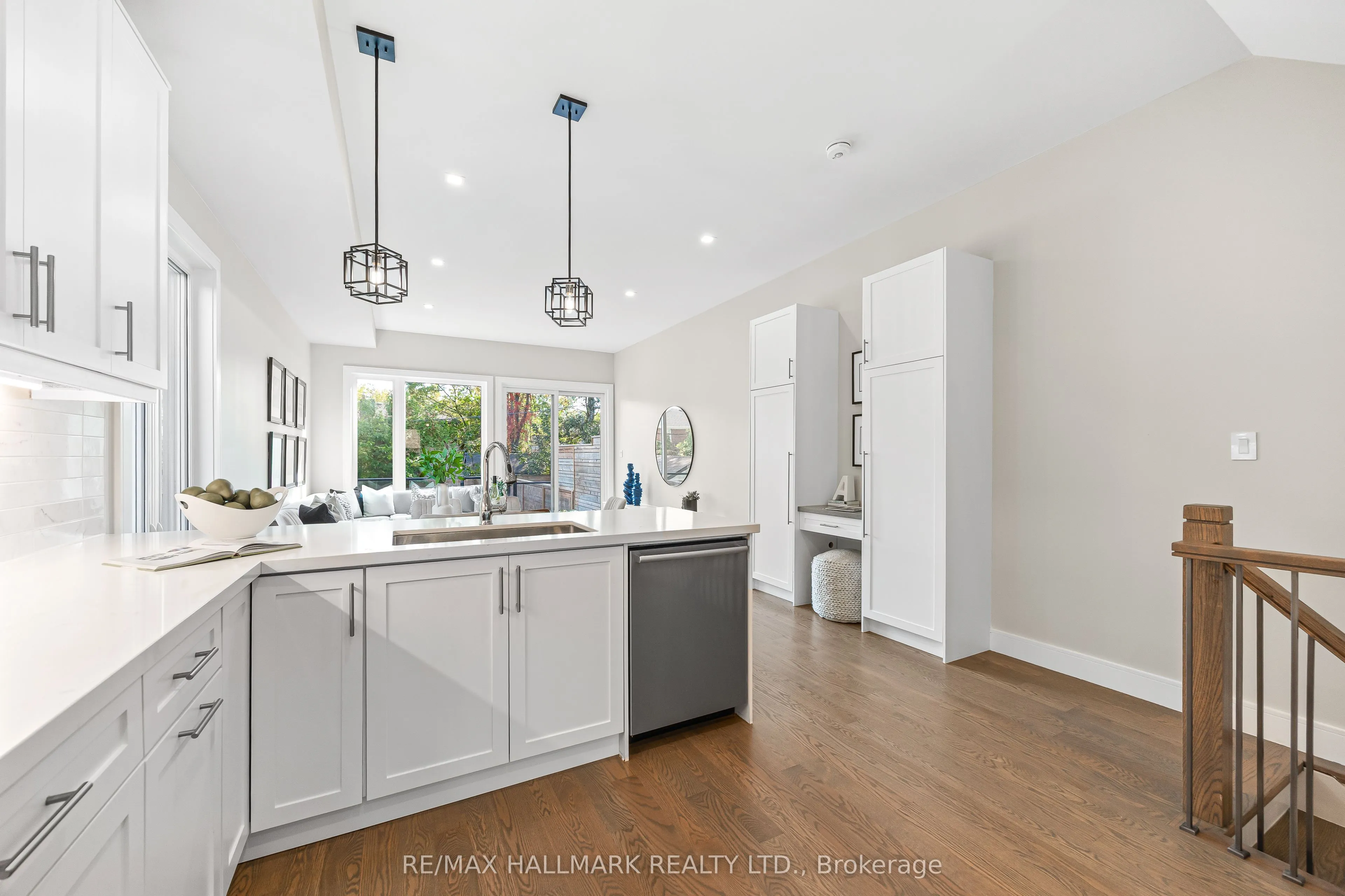 9B Linton Avenue S