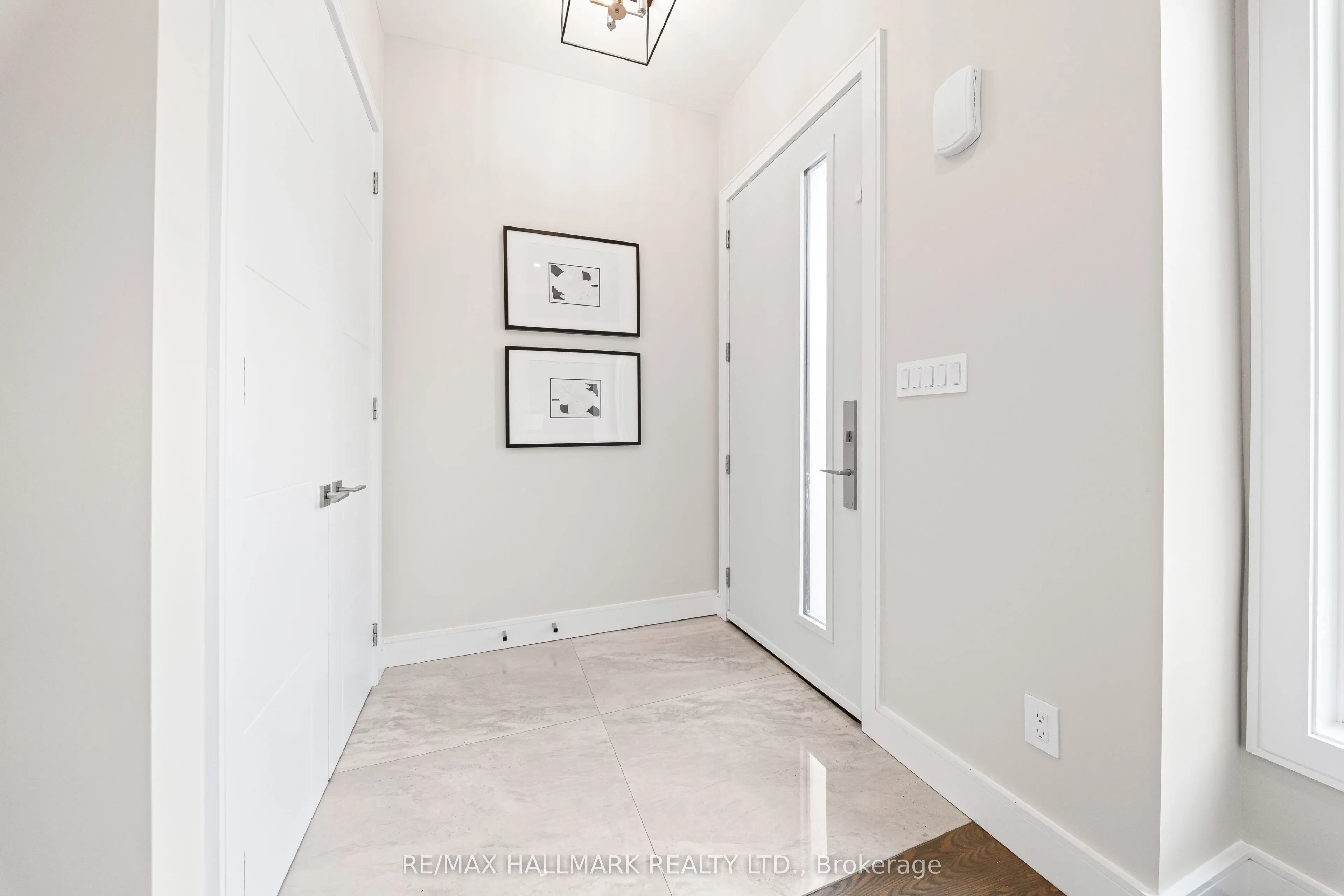 9B Linton Avenue S