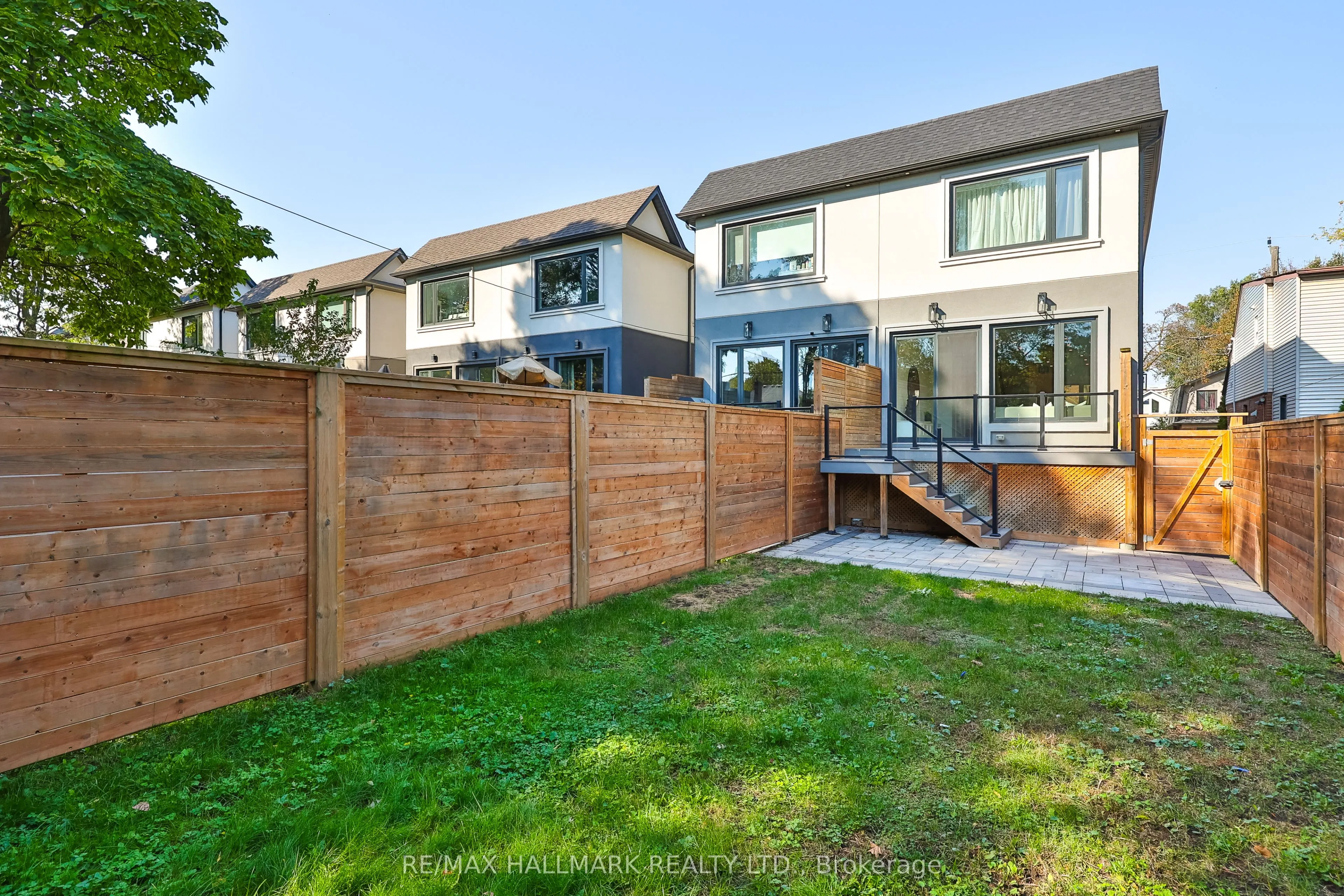 9B Linton Avenue S