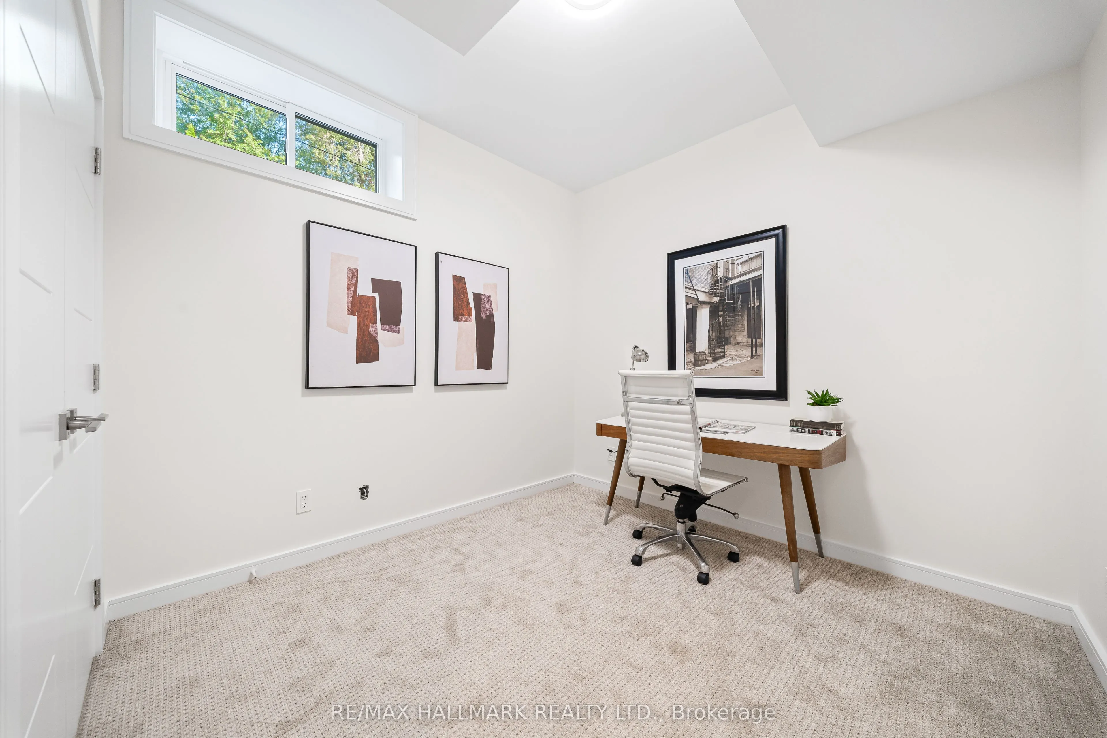 9B Linton Avenue S