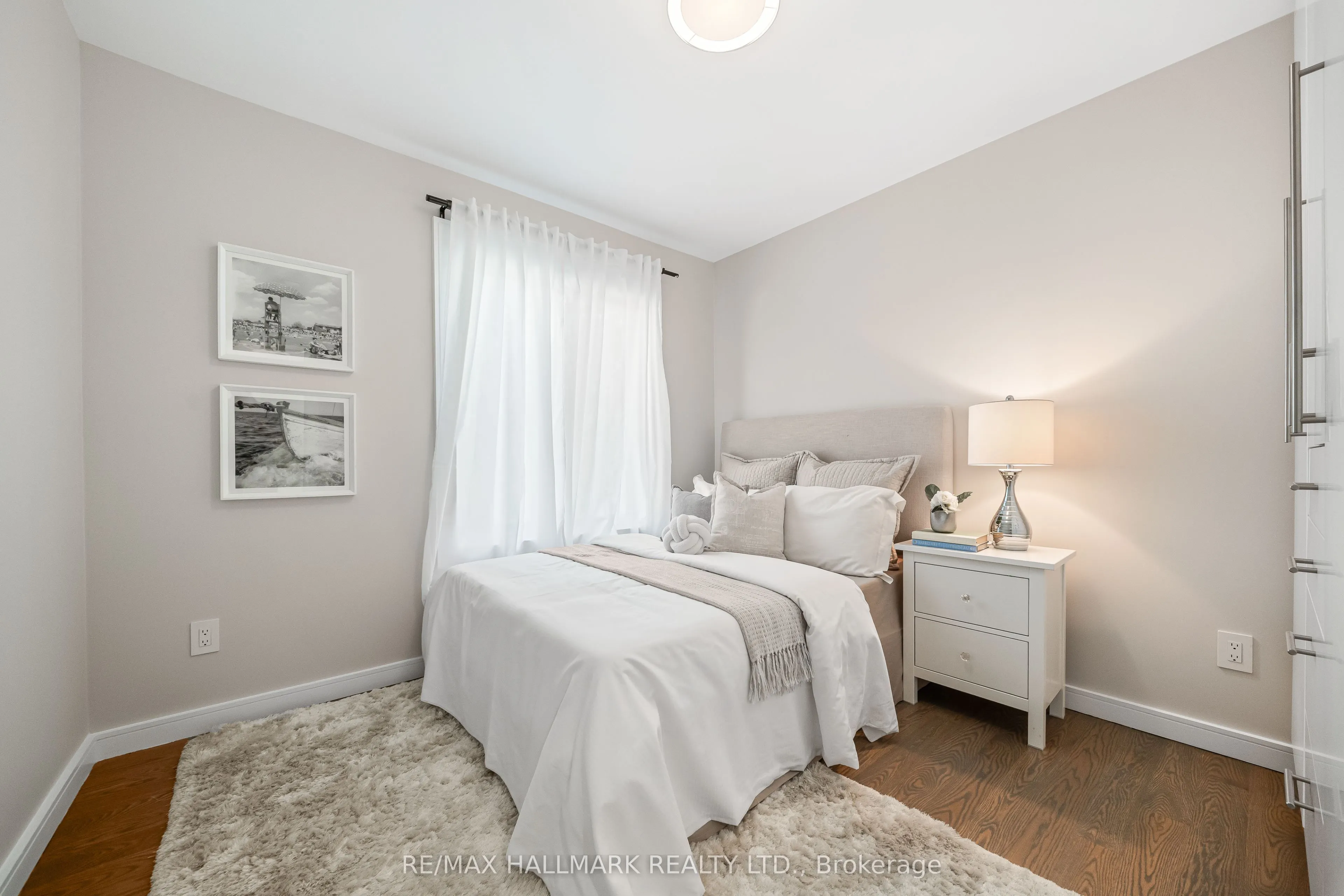 9B Linton Avenue S