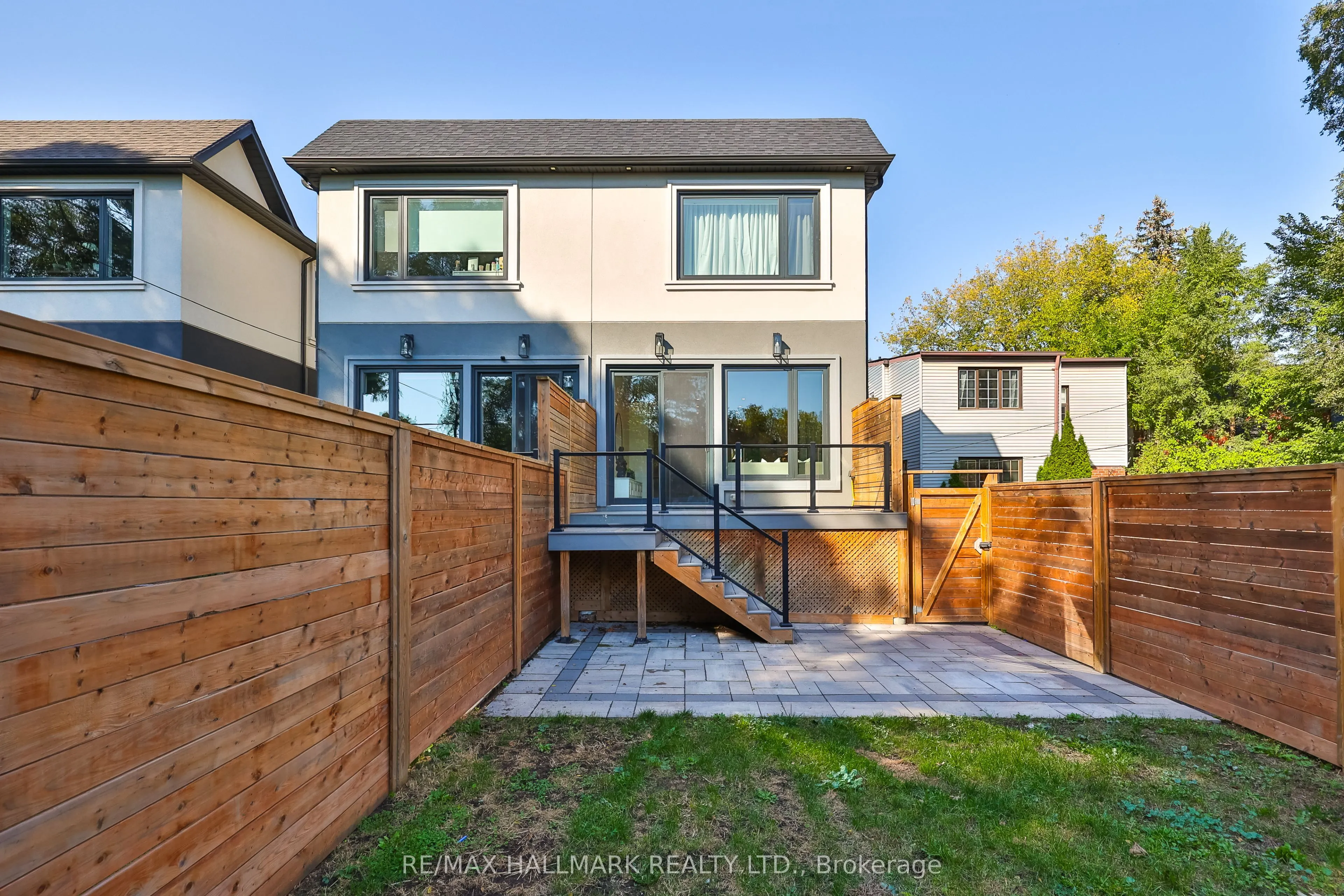 9B Linton Avenue S