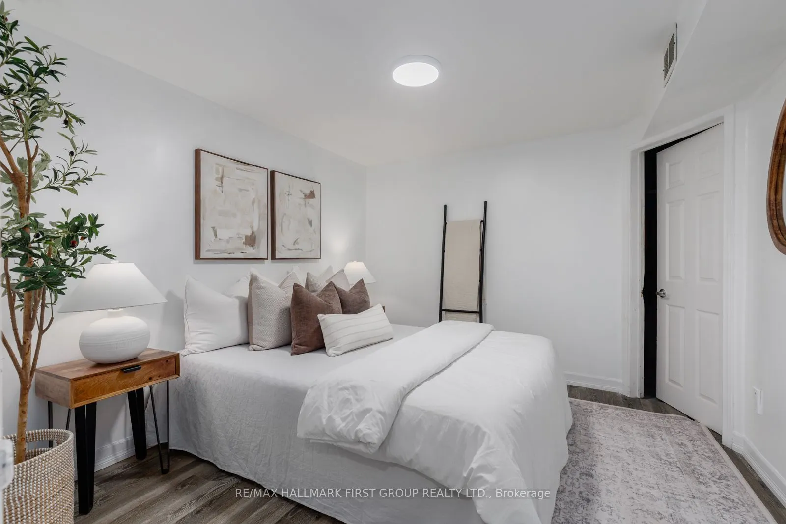 1 Audrey Court