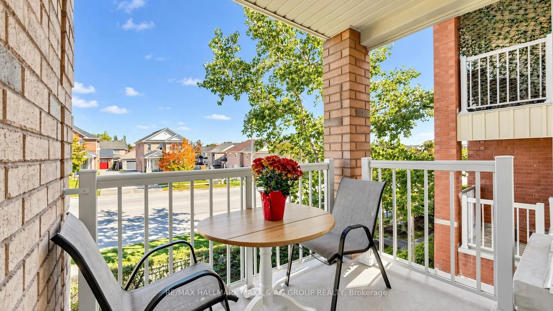 92 Petra Way #2