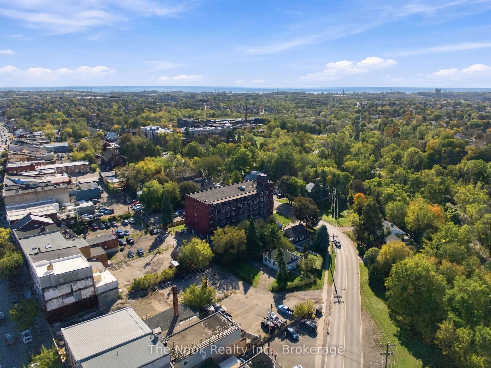 144 Queen Street #507