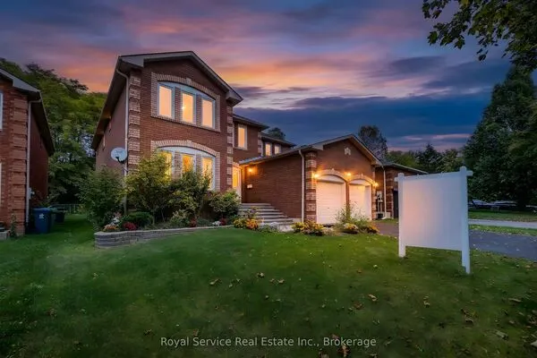 516 Palmtree Crescent