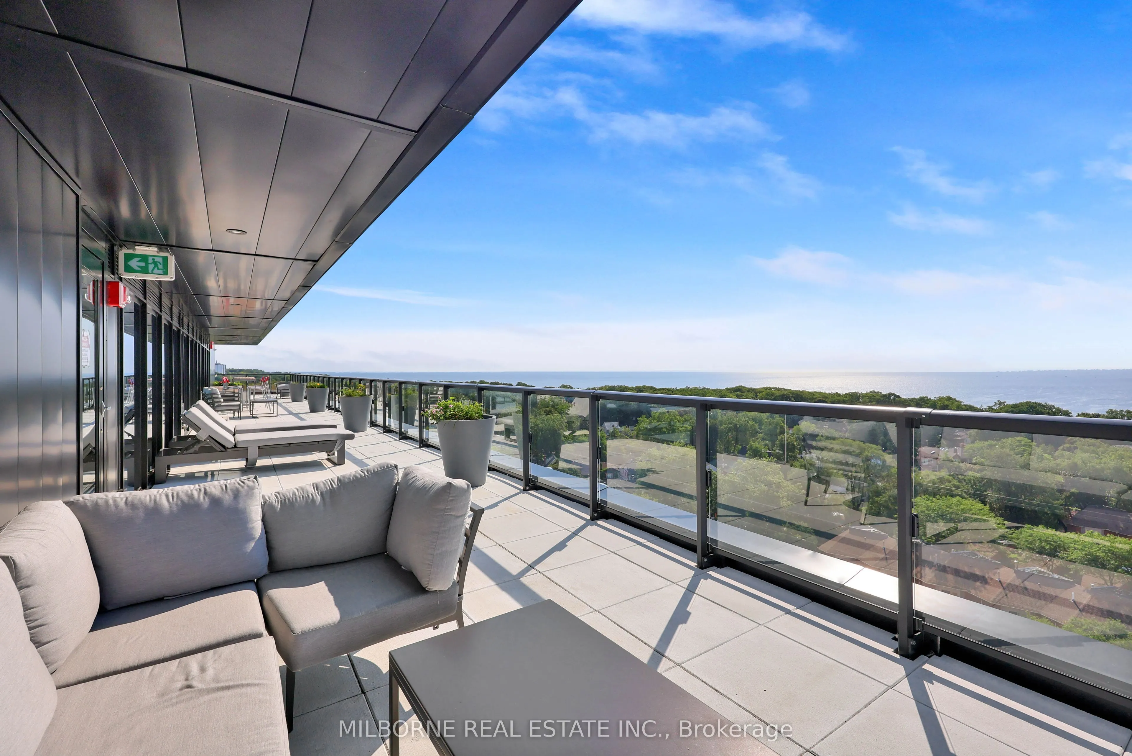 2 Manderley Drive #914