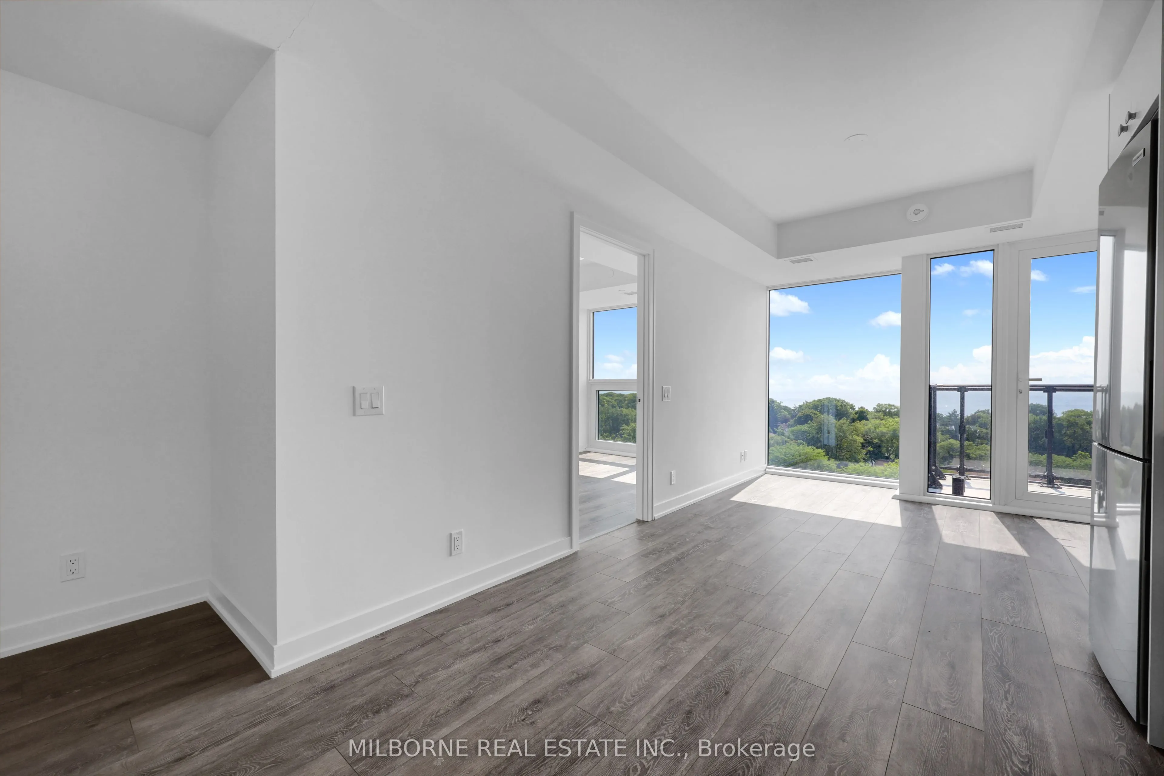 2 Manderley Drive #914