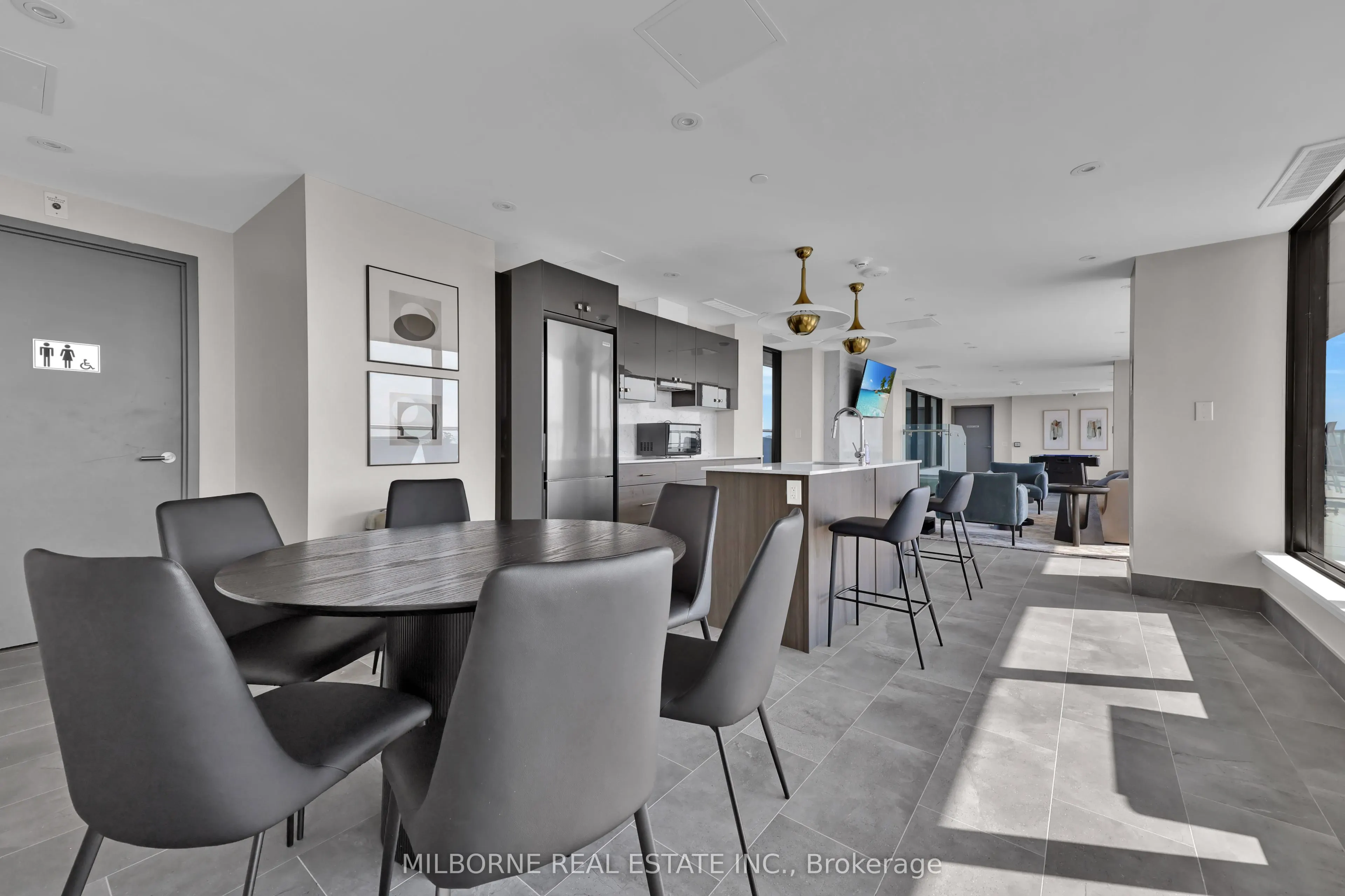 2 Manderley Drive #914
