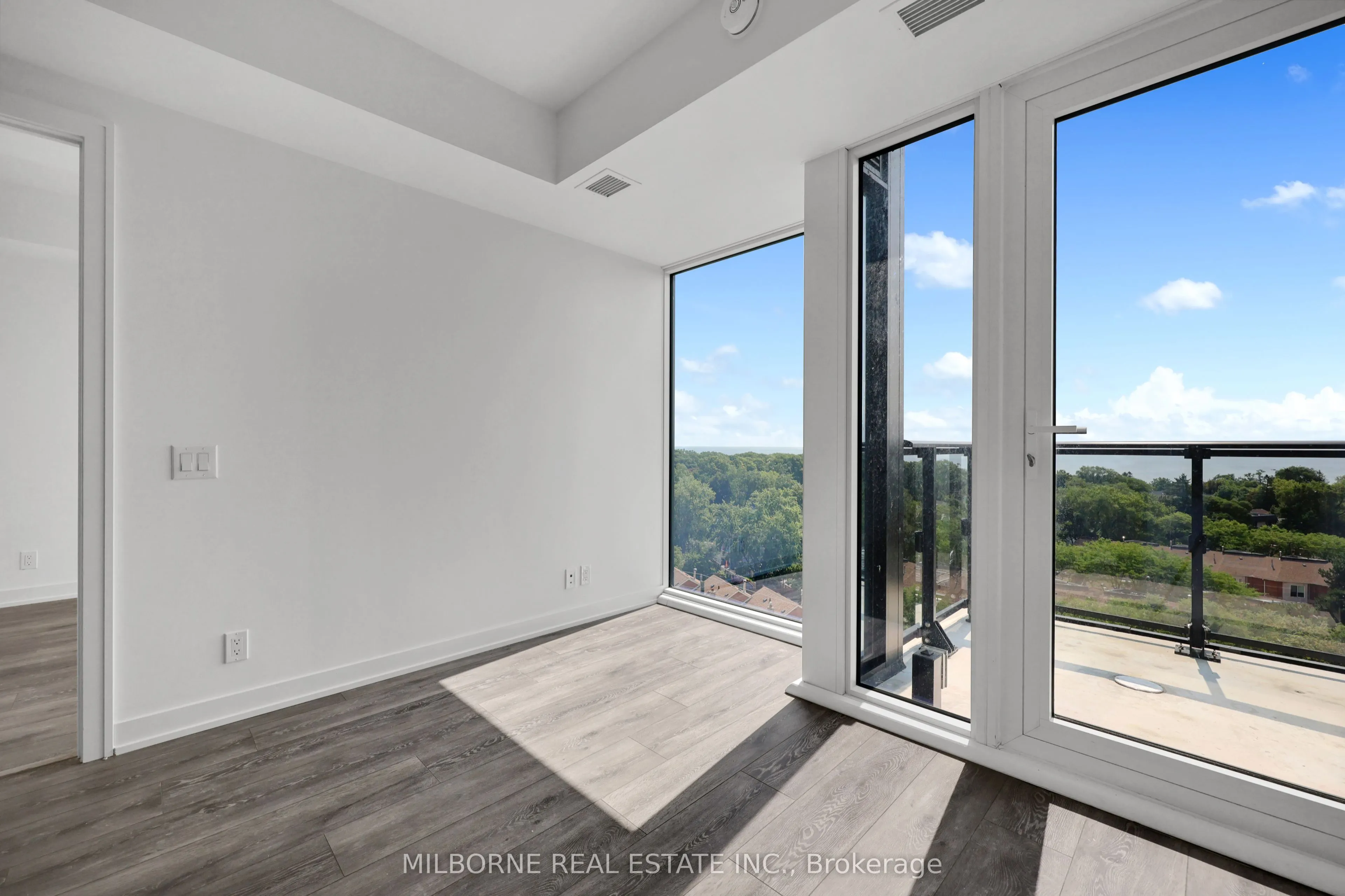 2 Manderley Drive #914