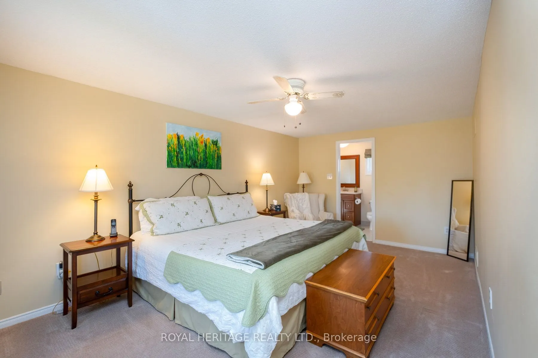 8 Dakin Drive