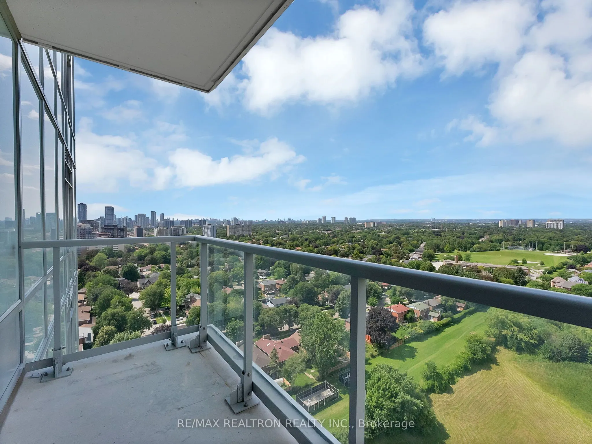 3220 Sheppard Avenue E #1702
