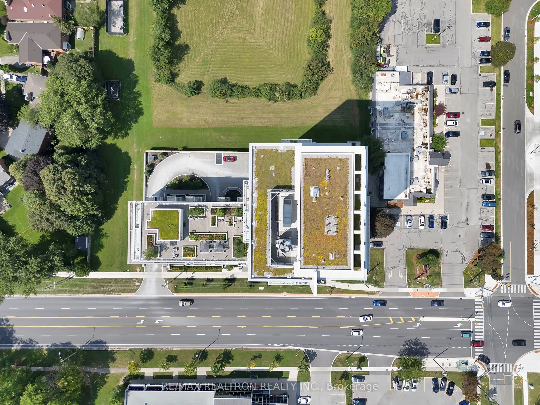 3220 Sheppard Avenue E #1702