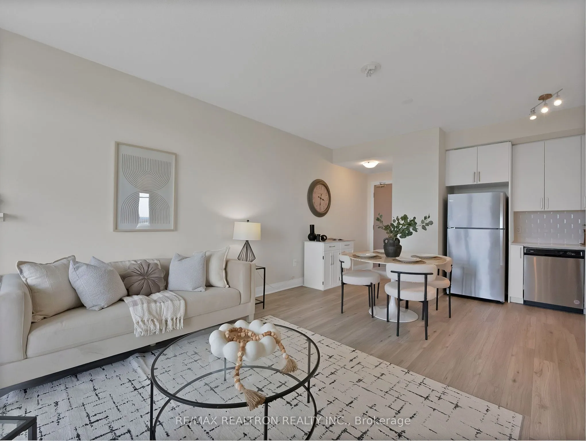 3220 Sheppard Avenue E #1702
