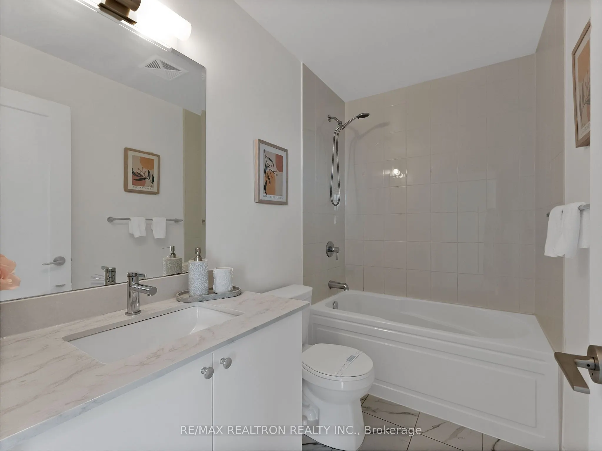 3220 Sheppard Avenue E #1702