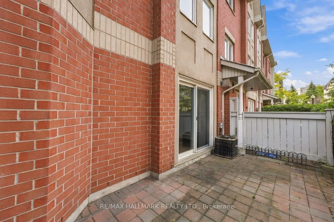 19 Rosebank Drive #1106