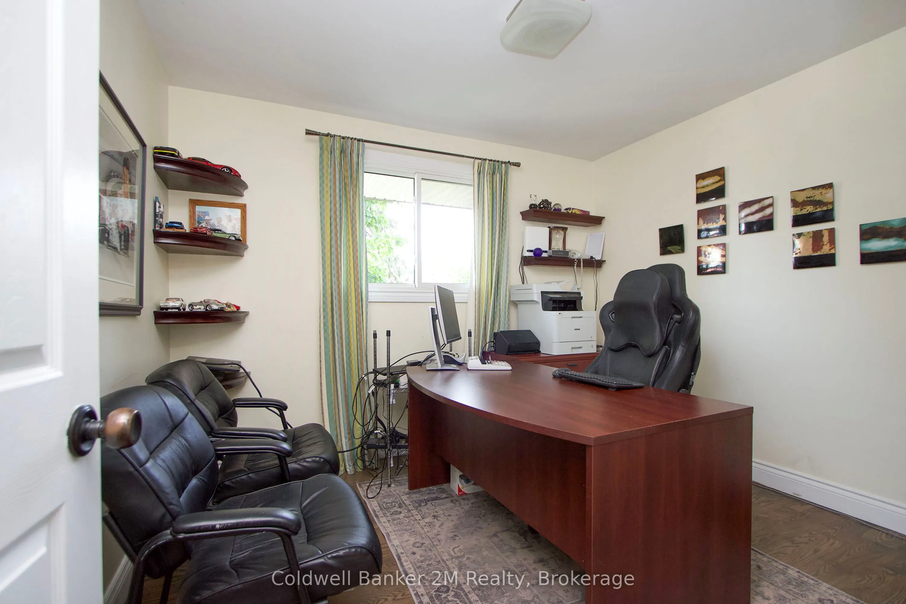 276 Park Road N