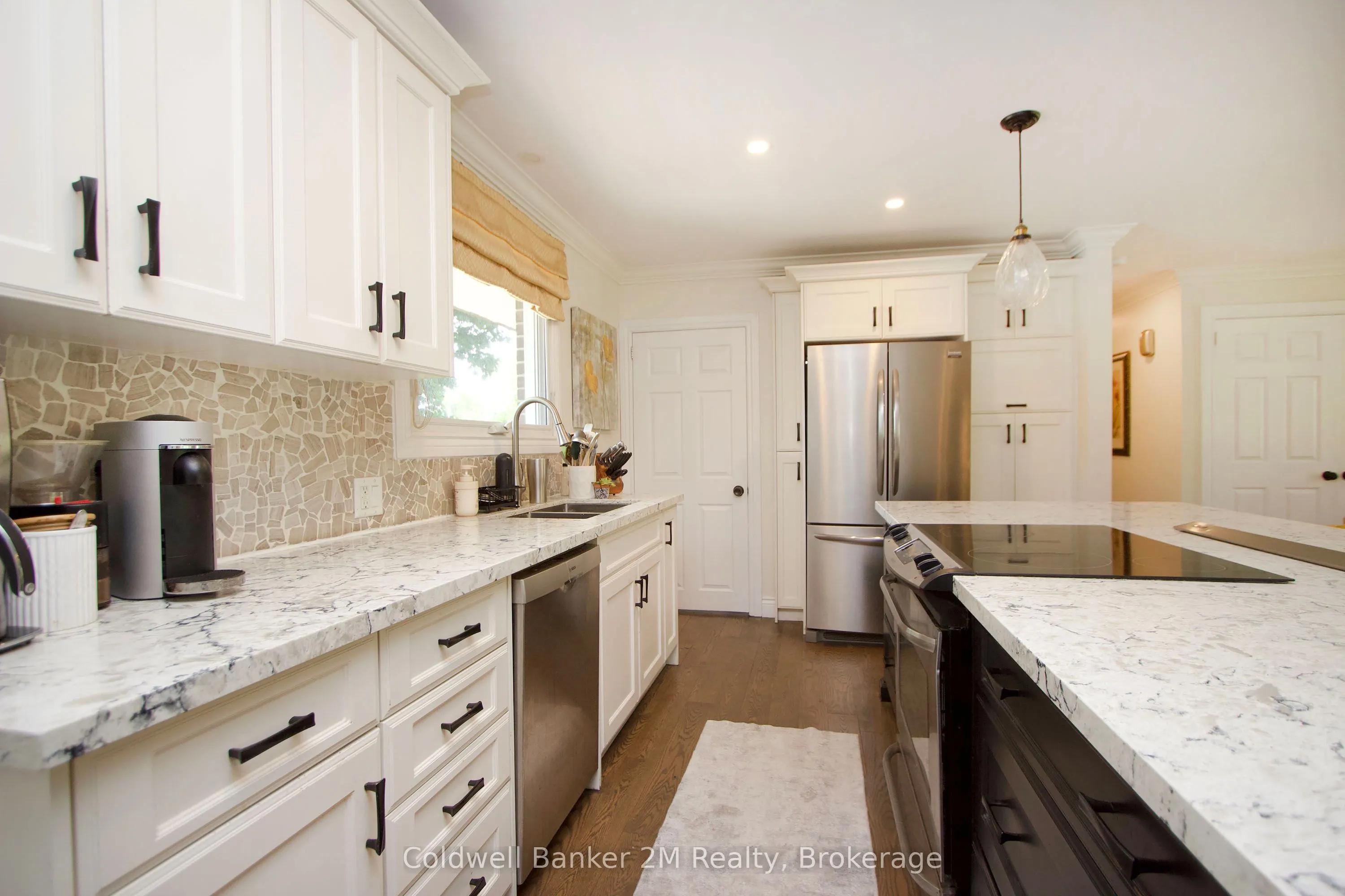 276 Park Road N
