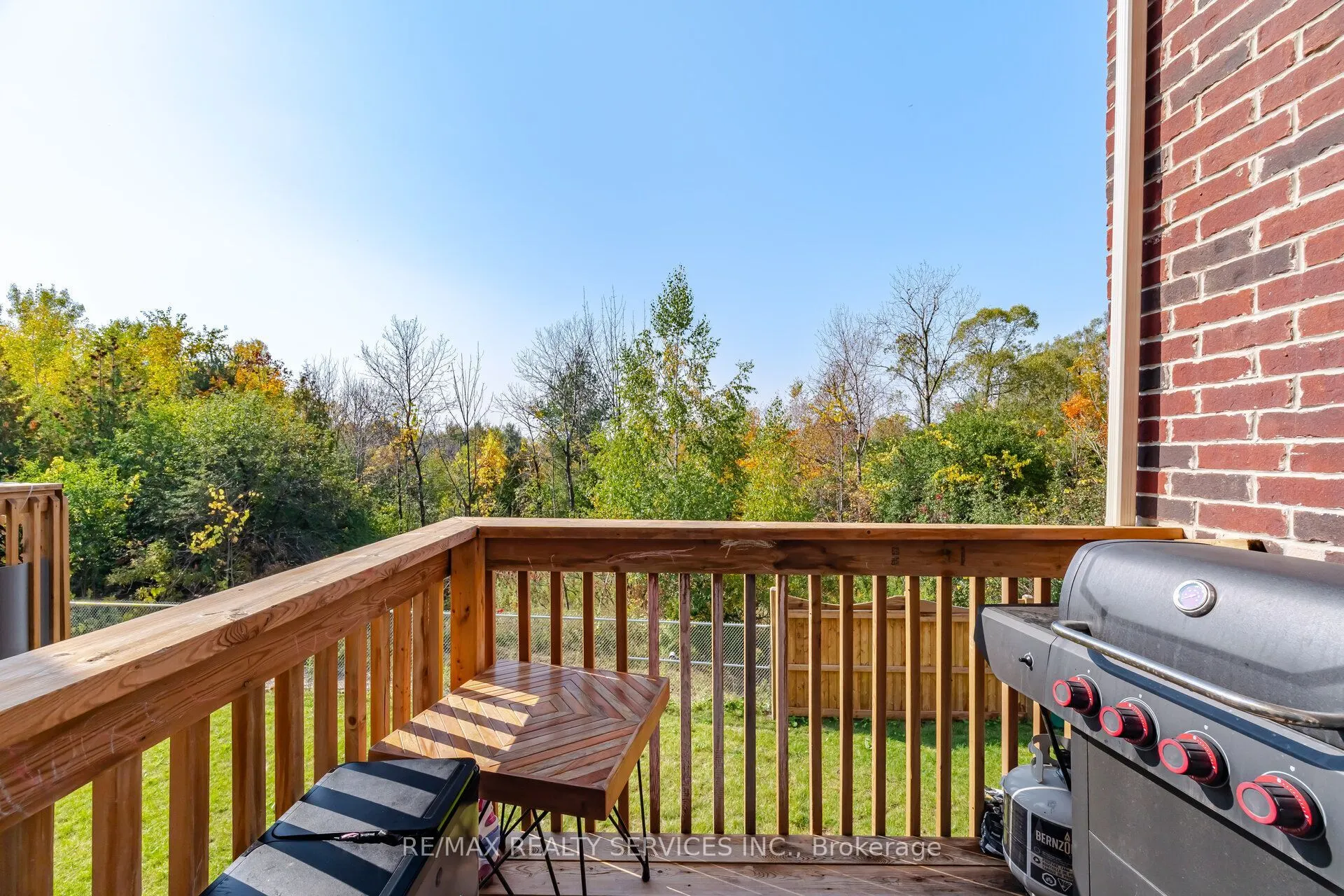 1221 Jim Brewster Circle