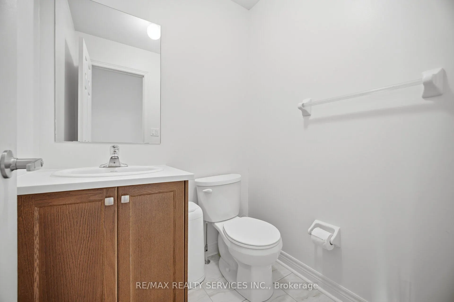 1221 Jim Brewster Circle