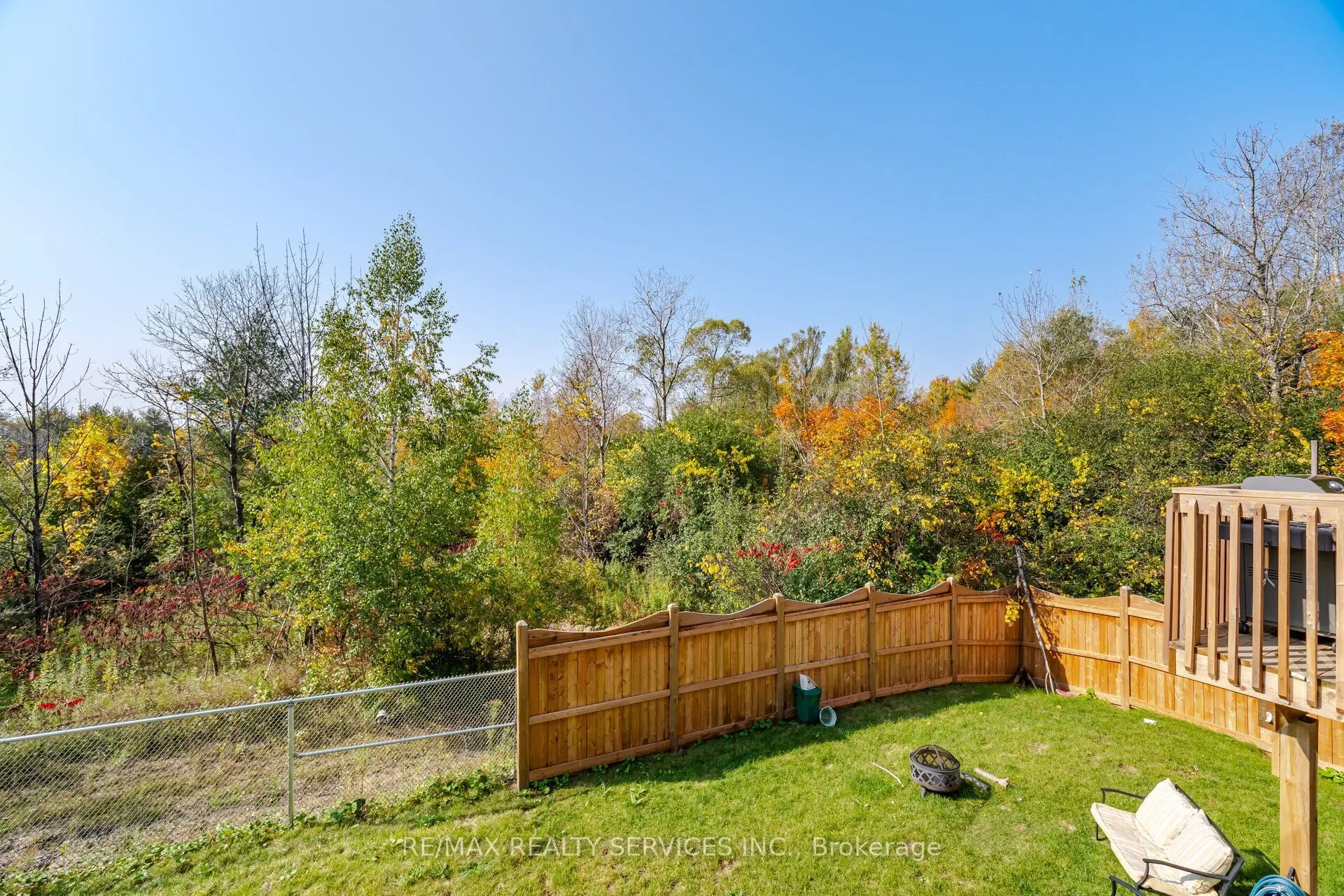 1221 Jim Brewster Circle