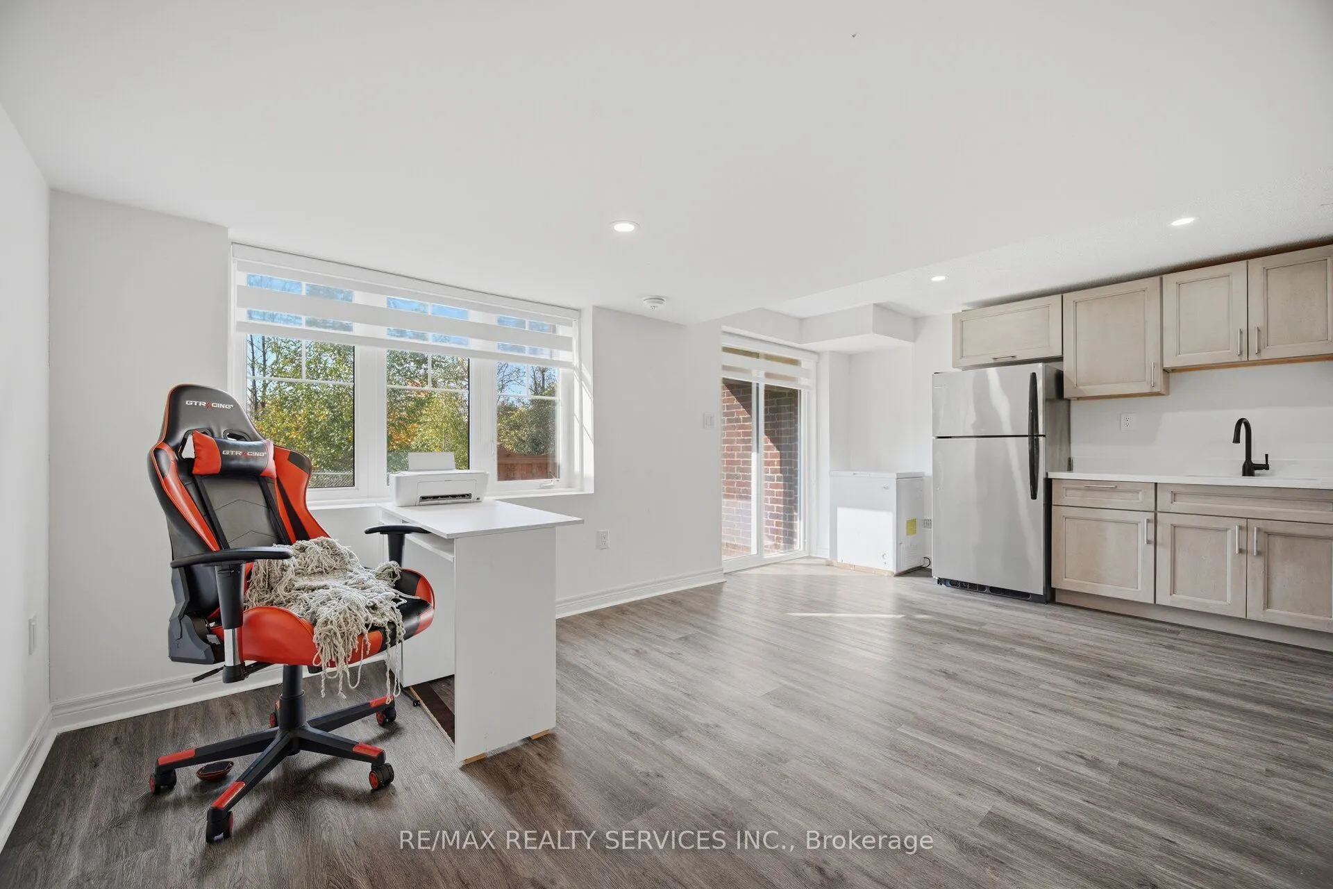 1221 Jim Brewster Circle
