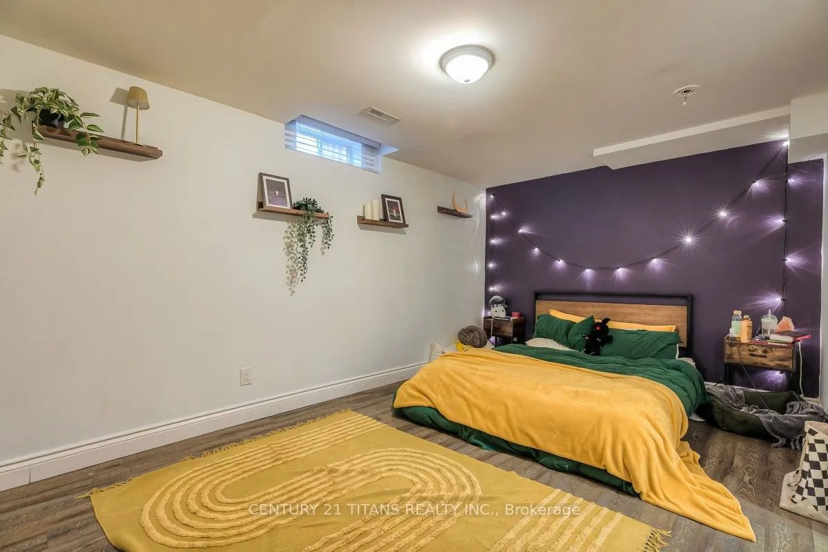 20 Millstone Crescent