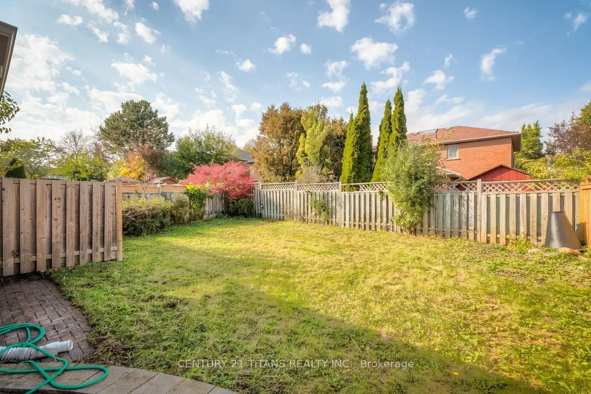 20 Millstone Crescent