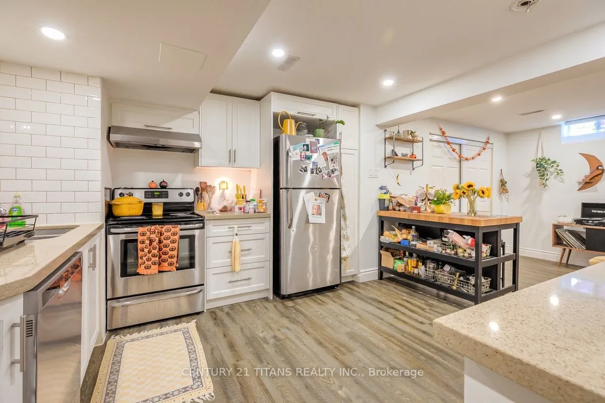 20 Millstone Crescent