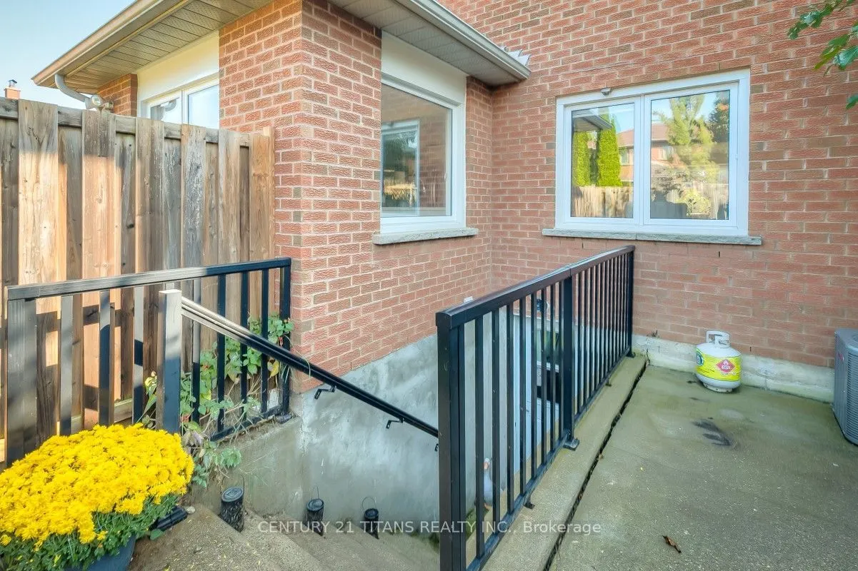 20 Millstone Crescent