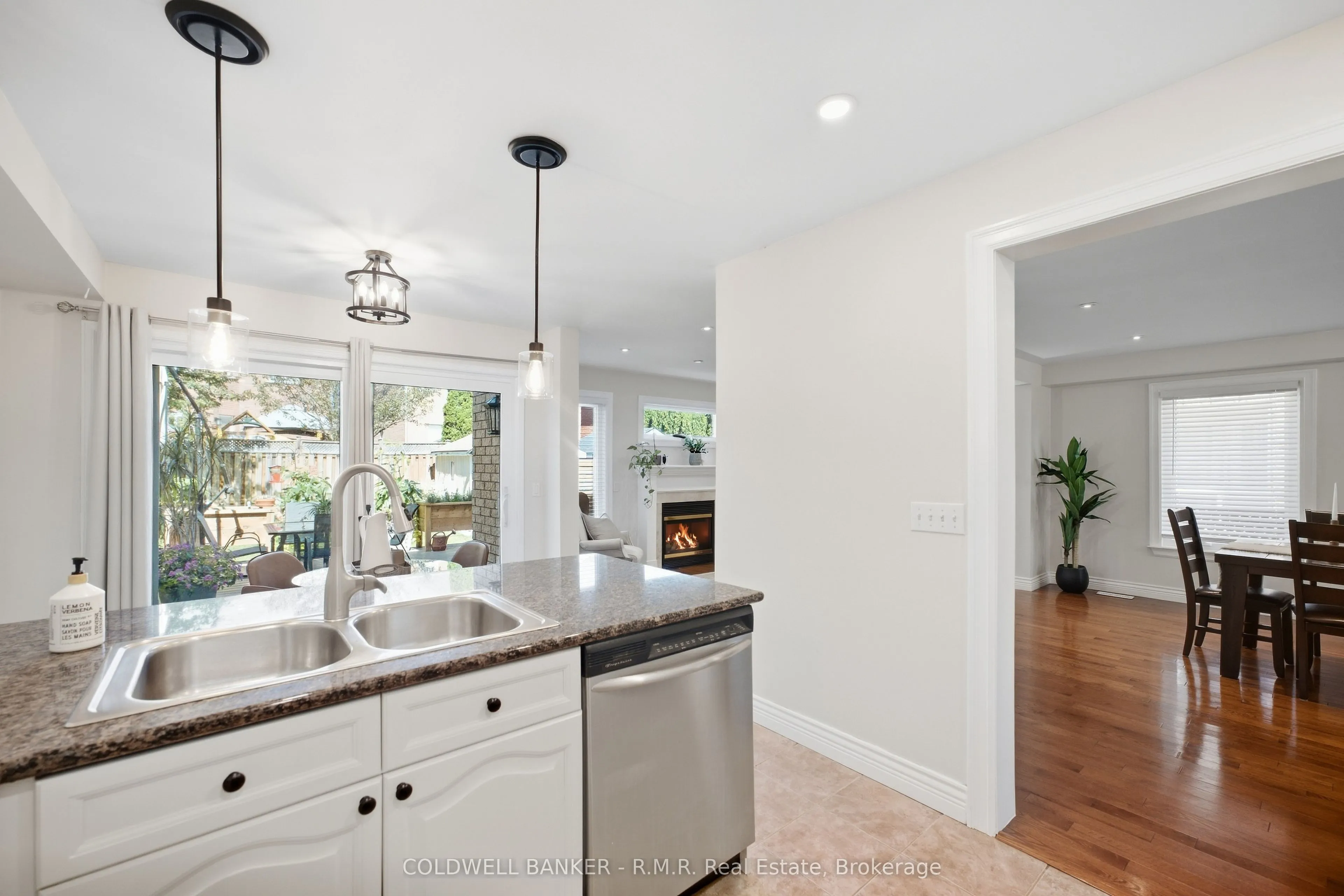 6 Merchants Avenue