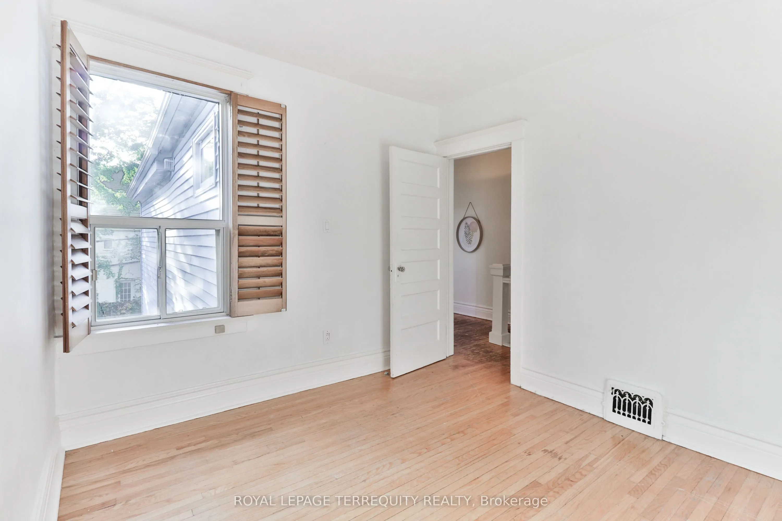 312 Kenilworth Avenue