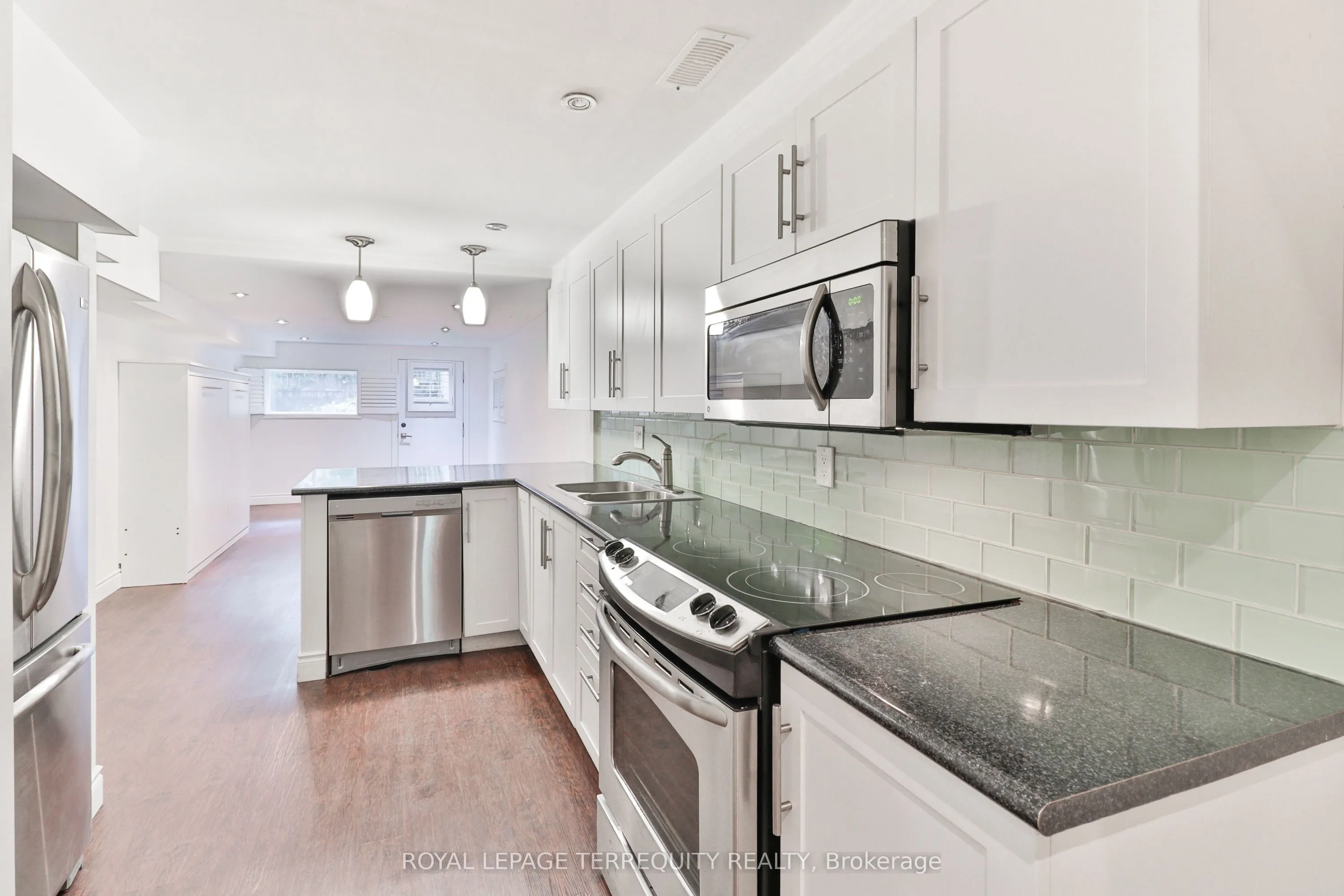 312 Kenilworth Avenue