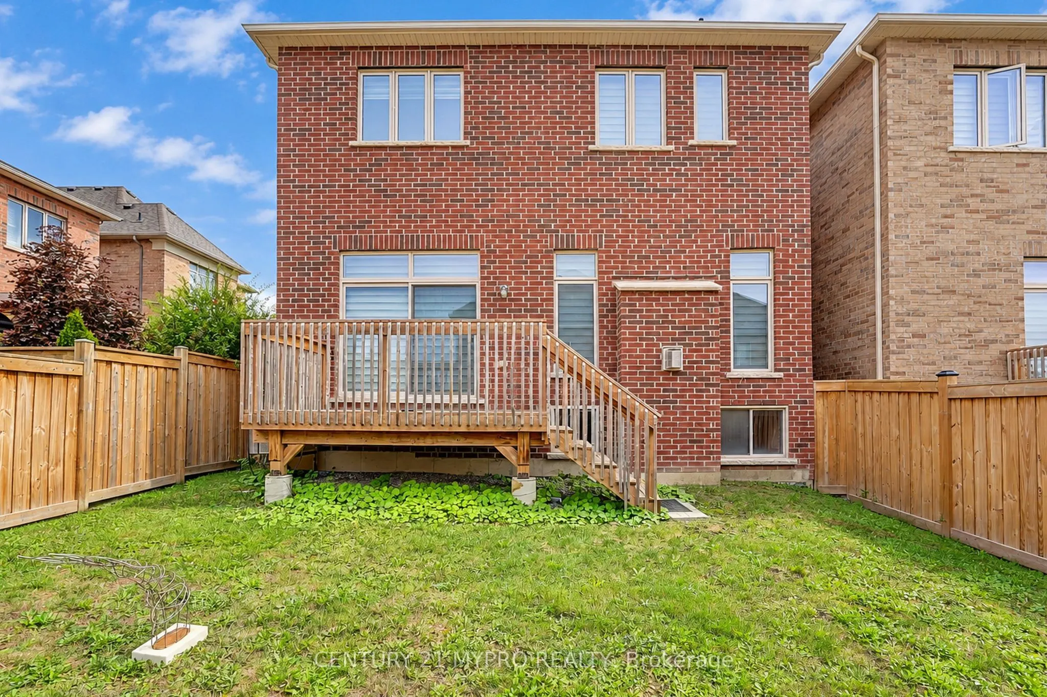 36 Hayeraft Street