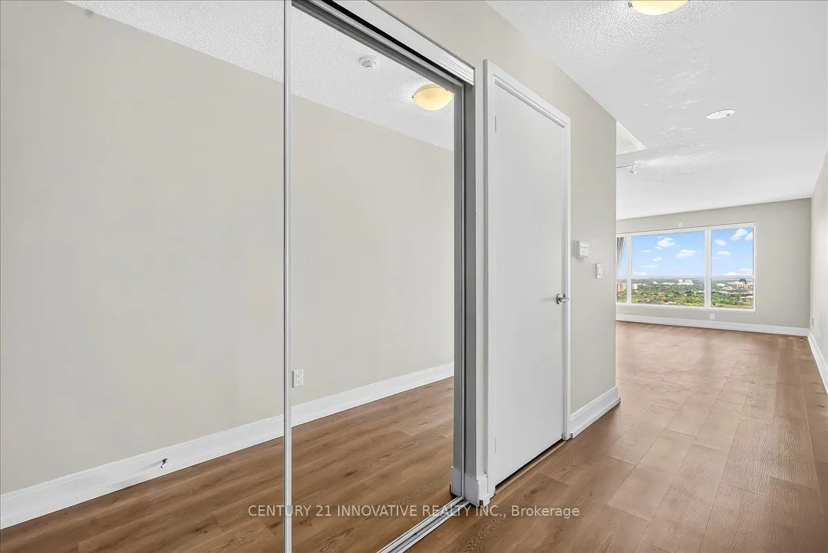 125 Village Green Square #3501