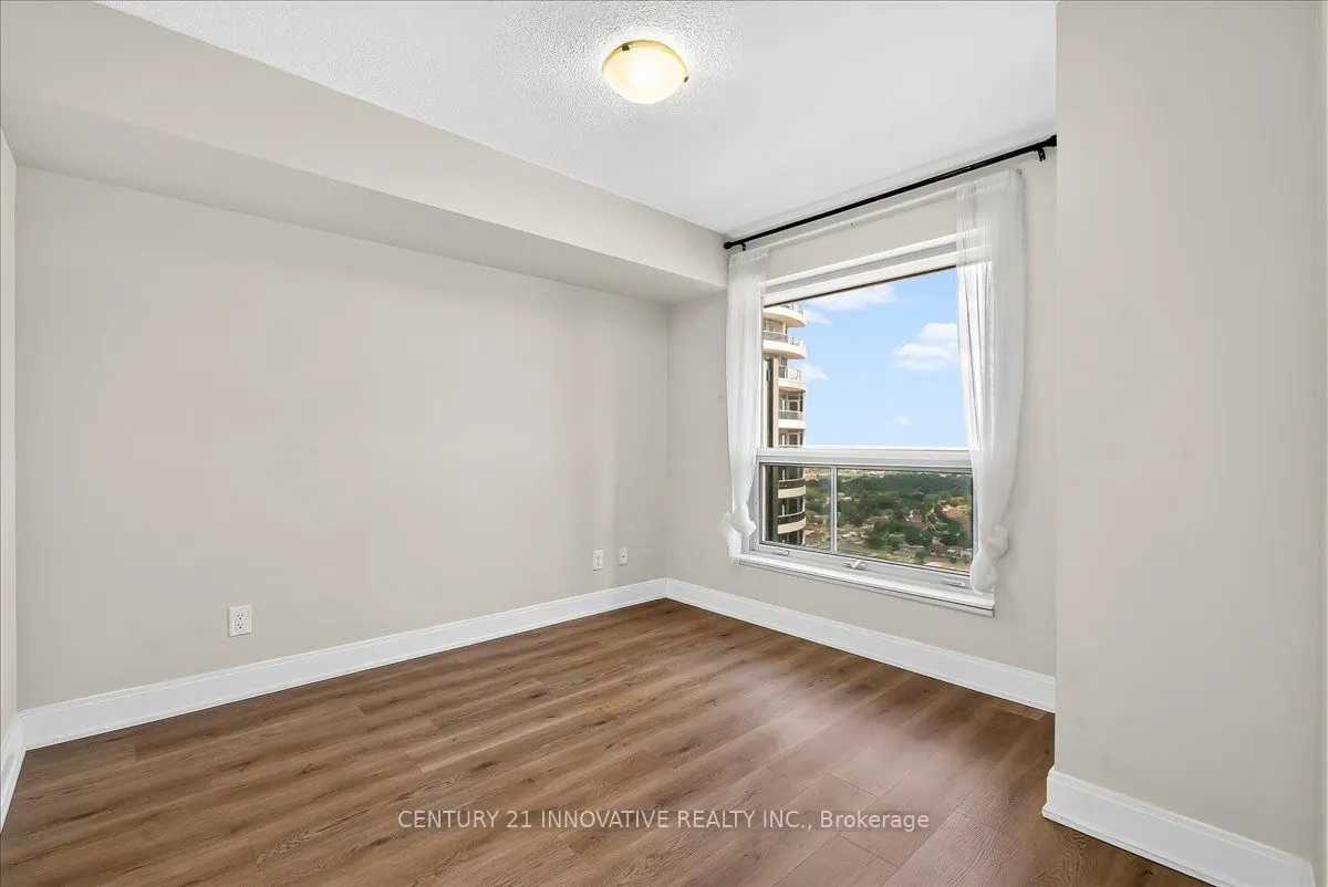 125 Village Green Square #3501