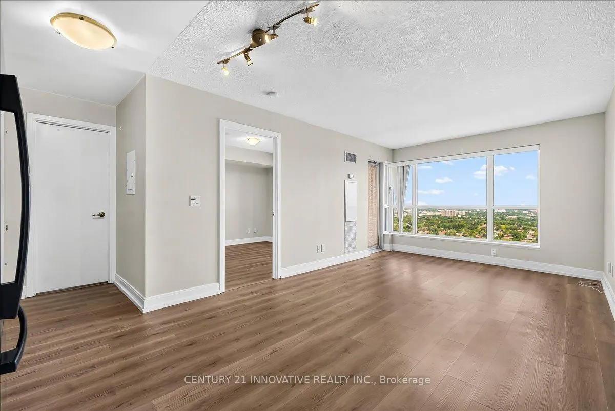 125 Village Green Square #3501