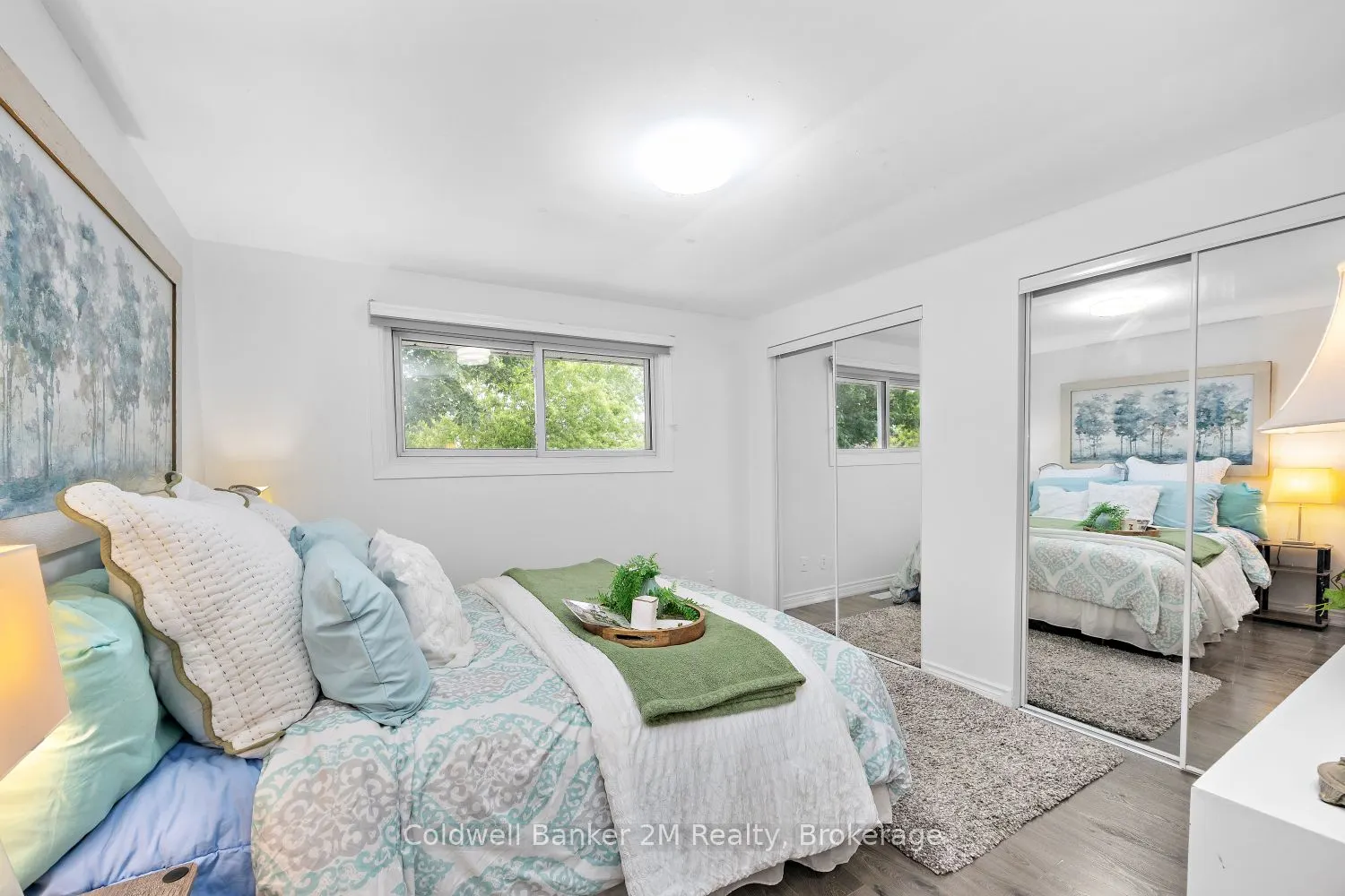 152 Taunton Road W