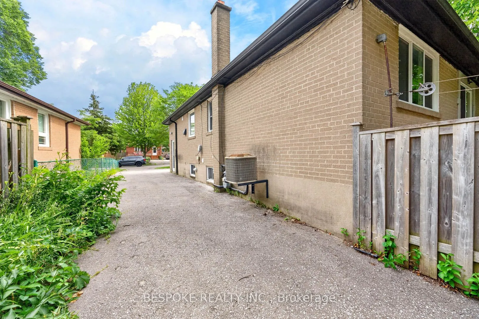 178 Sedgemount Drive
