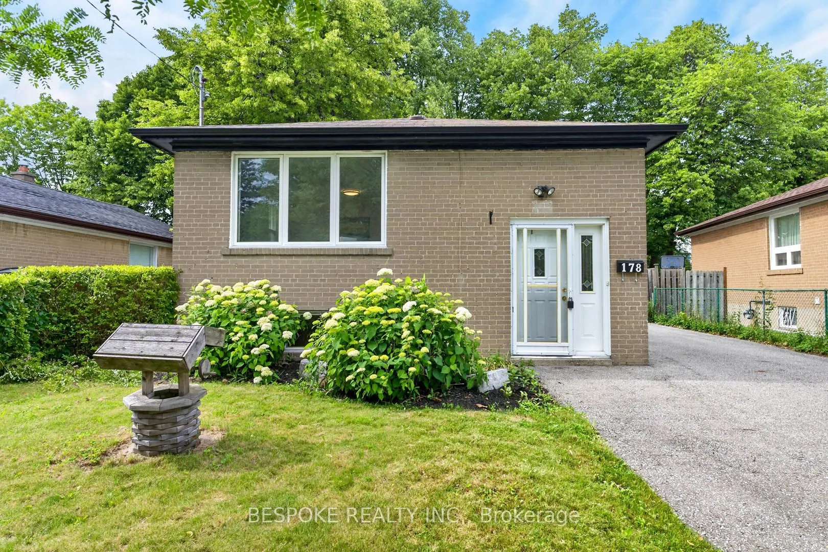 178 Sedgemount Drive