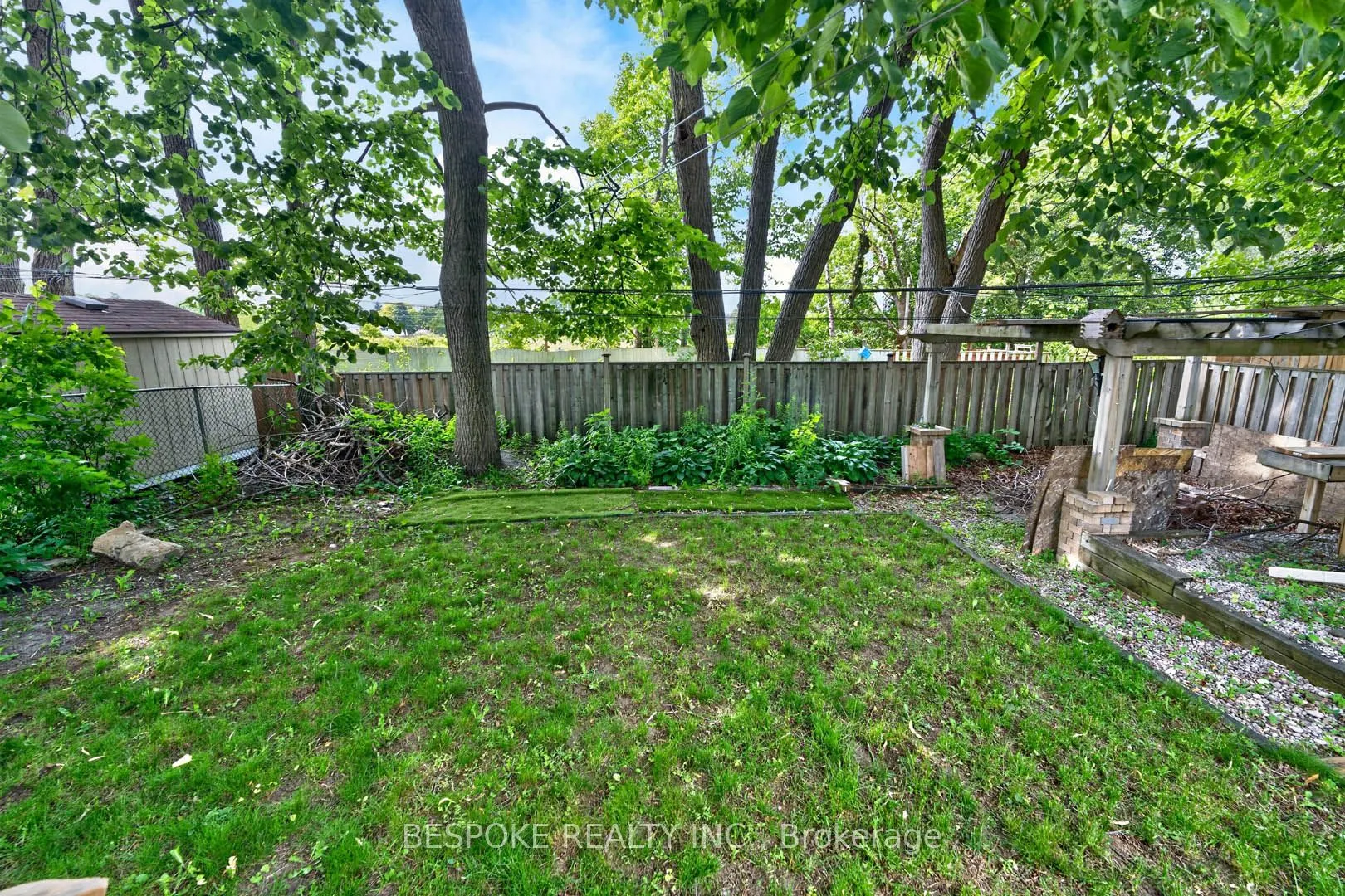 178 Sedgemount Drive