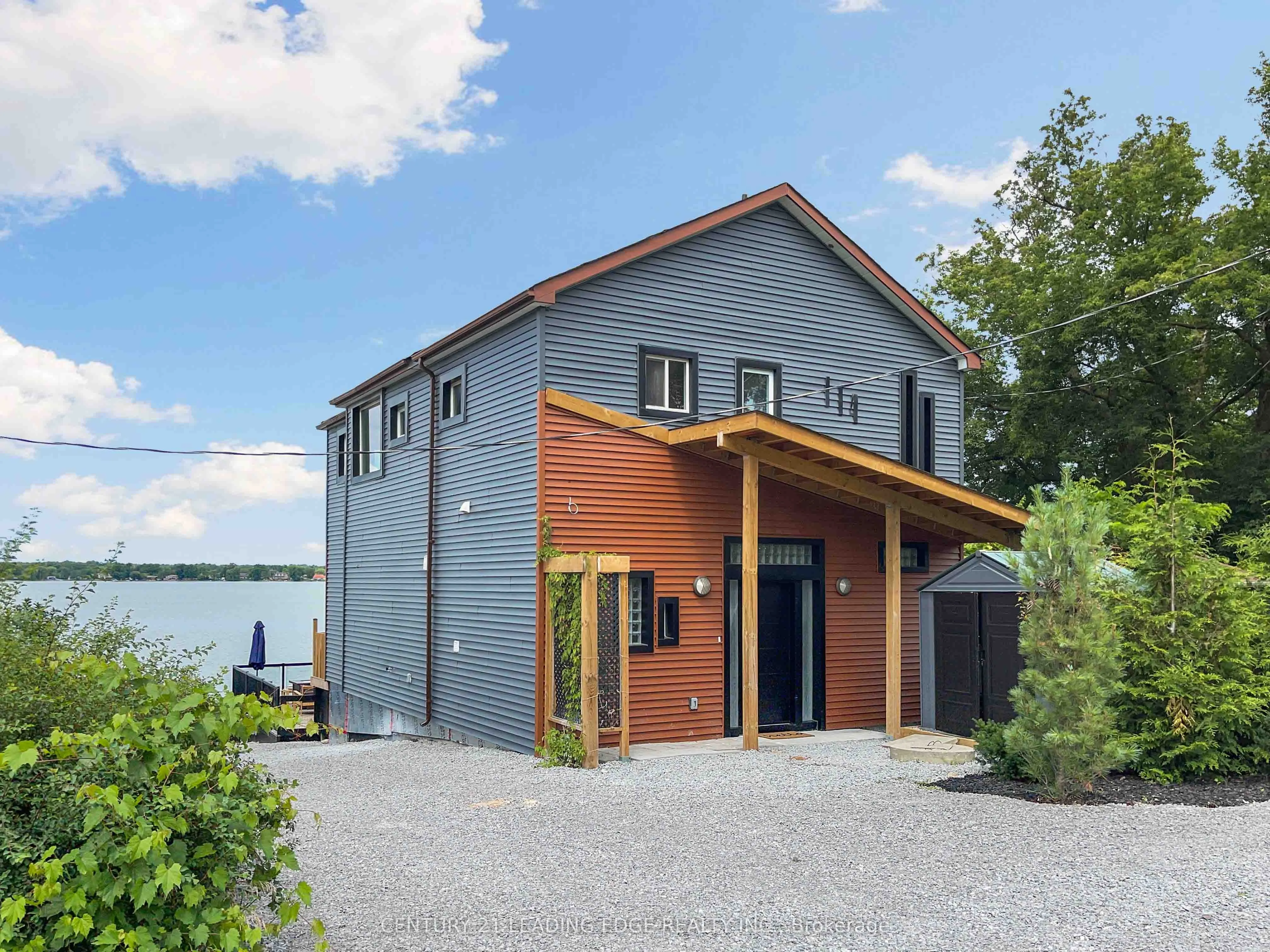 114 COLEMAN Crescent