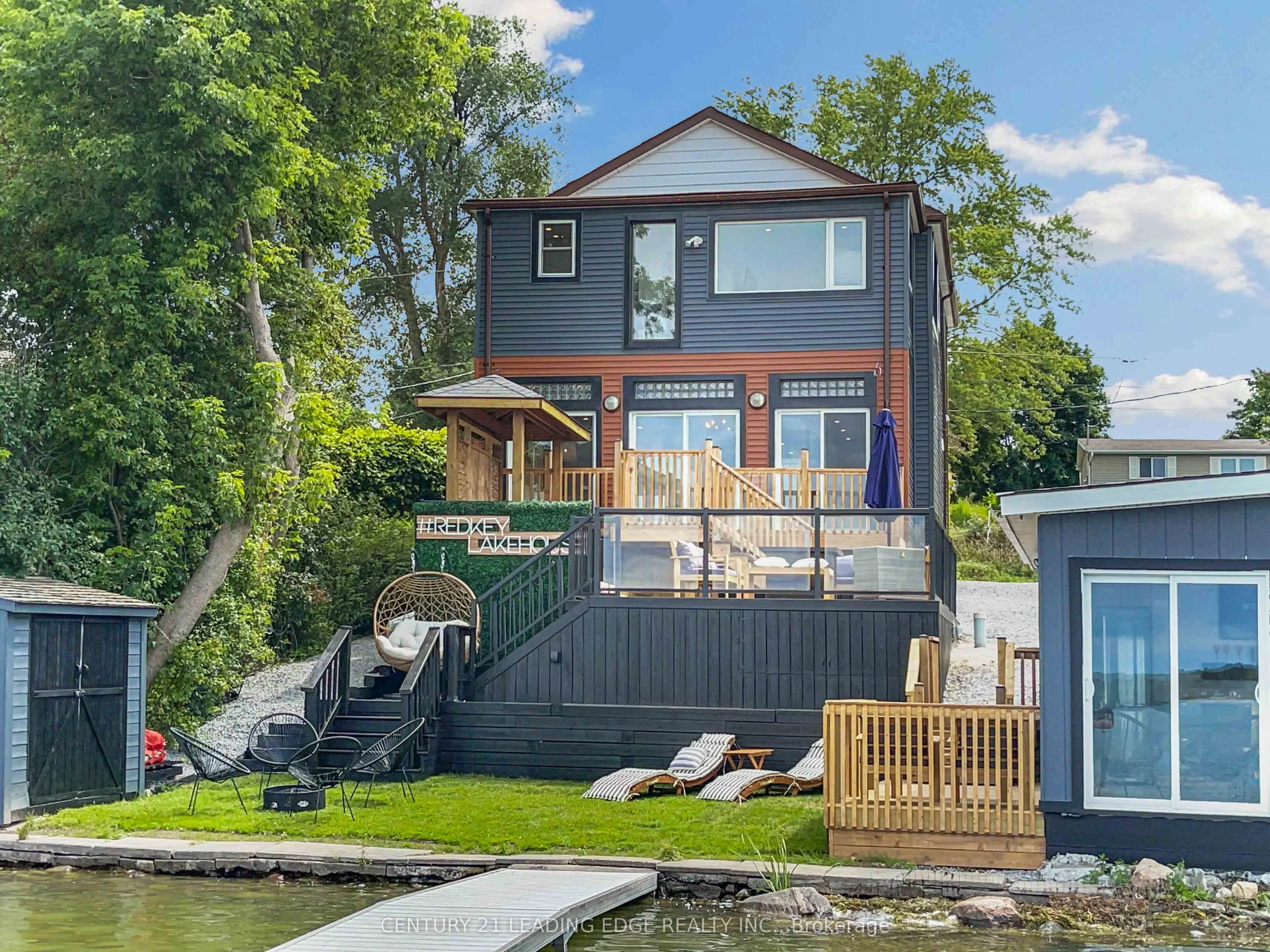 114 COLEMAN Crescent