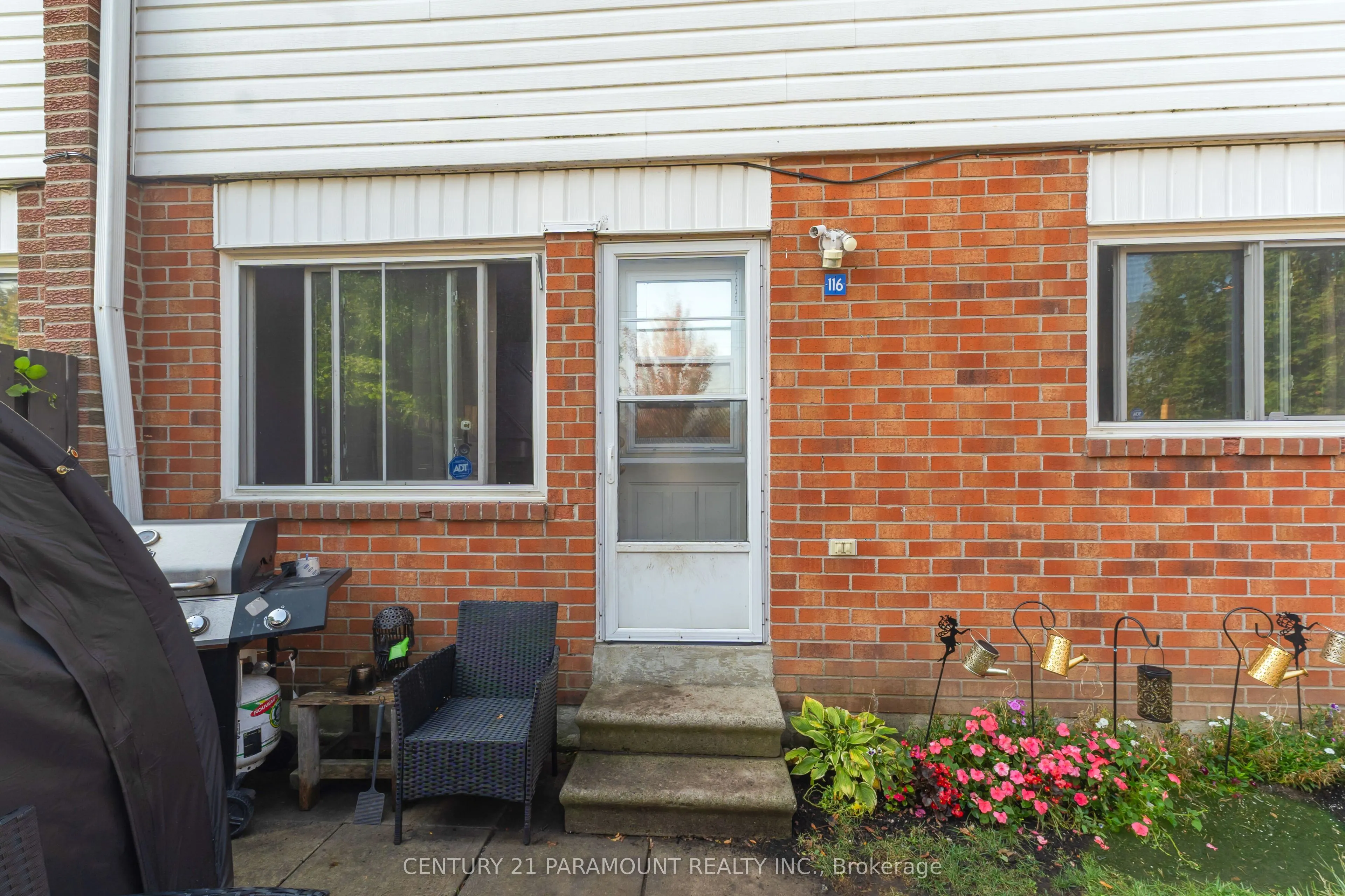 1010 Glen Street #116